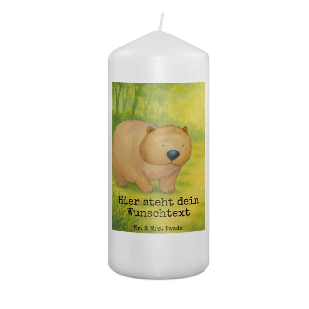 Personalisierte Kerze Wombat Design Handgegossene Kerze Mit Namen, Votivkerze Mit Wunschname, Handgemachte Kerze Mit Wunschname, Sojawachskerze Mit Namensdruck, Kerzen-Set Mit Namensgravur, Holz-Kerze Mit Namen, Teelicht Mit Namensdruck, Kerze Mit Prägung Und Wunschname, Laternenkerze Mit Namensdruck, Metall-Kerze Mit Namensgravur, Stearinkerze Mit Gravur, Taufekerze Mit Namensgravur, Osterkerze Mit Namen, Gartenkerze Mit Namen, Stabkerze Mit Gravur, Kerze Für Hochzeit Mit Namensgravur, Fair-Trade-Kerze Mit Namensgravur, Grabkerze Mit Namensgravur, LED-Kerze Mit Wunschname, Kerze Für Geburtstag Mit Wunschname, Kerze Mit Namen, Gastgeschenk Kerze Mit Namen, Streukerze Mit Namensdruck, Bio-Kerze Mit Wunschname, Andachtskerze Mit Namensgravur, Schwimmkerze Mit Namen, Personalisierte Kerze, Gedenkkerze Mit Namen, Bienenwachskerze Mit Wunschname, Blockkerze Mit Namensdruck, Stumpenkerze Mit Namensgravur, Outdoor-Kerze Mit Namensgravur, Trauerkerze Mit Namen, Firmungskerze Mit Wunschname, Kerze Mit Spruch Und Namen, Duftkerze Mit Namen, Glas-Kerze Mit Wunschname, Adventskerze Mit Wunschname, Tafelkerze Mit Wunschname, Weihnachtskerze Mit Namensgravur, Kommunionkerze Mit Namen, Tischkerze Mit Namensdruck, Tiermotive, Gute Laune, lustige Sprüche, Tiere, Motivation, Wombat, Spruch, Australien, Das Leben ist schön