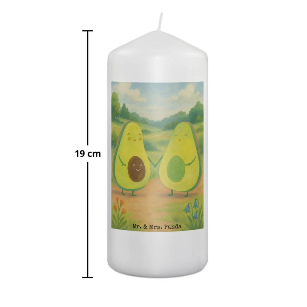 Kerze Avocado Pärchen Design Outdoor-Kerze, Laternenkerze, Handgegossene Kerze, Kerze, Kerze Für Advent, Kerze Für Ostern, Grabkerze, Stumpenkerzen-Set, Kerze Für Firmung, Bio-Kerze, Blockkerze, Kerze Für Kommunion, Andachtskerze, Grablicht, Gedenkkerze, Kerze Ohne Duft, Handgemachte Kerze, Glas-Kerze, Fair-Trade-Kerze, Dinnerkerzenpaar, Tischkerze, Kerze Für Geburtstag, Stabkerze, Kerze Für Taufe, Kerze Für Weihnachten, Teelicht, Metall-Kerze, Stearin­kerze, Duftkerze, Kerze Mit Namensgravur, Kerze Mit Gravur, Dinnerkerze, Kerze Mit Motiv, Kerze Als Gastgeschenk, Kerze Mit Fotoeinleger, Kerze Mit Spruch, Stumpenkerze, Tafelkerze, Streukerze, Kerze Mit Prägung, Sojawachskerze, Gartenkerze, Votivkerze, Trauerkerze, Kerze Für Hochzeit, Kerze Mit Duft, Avocado, Veggie, Vegan, Gesund, Kinder, Geburt, Familie, Avocados, Babyshower, Schwangerschaft, Liebe, Avocuddle, Hochzeit, Babyparty