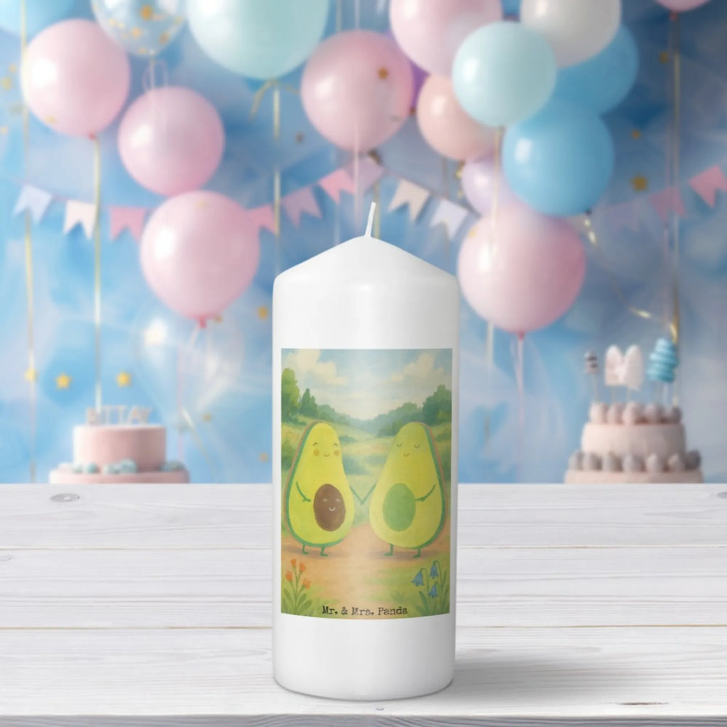 Kerze Avocado Pärchen Design Outdoor-Kerze, Laternenkerze, Handgegossene Kerze, Kerze, Kerze Für Advent, Kerze Für Ostern, Grabkerze, Stumpenkerzen-Set, Kerze Für Firmung, Bio-Kerze, Blockkerze, Kerze Für Kommunion, Andachtskerze, Grablicht, Gedenkkerze, Kerze Ohne Duft, Handgemachte Kerze, Glas-Kerze, Fair-Trade-Kerze, Dinnerkerzenpaar, Tischkerze, Kerze Für Geburtstag, Stabkerze, Kerze Für Taufe, Kerze Für Weihnachten, Teelicht, Metall-Kerze, Stearin­kerze, Duftkerze, Kerze Mit Namensgravur, Kerze Mit Gravur, Dinnerkerze, Kerze Mit Motiv, Kerze Als Gastgeschenk, Kerze Mit Fotoeinleger, Kerze Mit Spruch, Stumpenkerze, Tafelkerze, Streukerze, Kerze Mit Prägung, Sojawachskerze, Gartenkerze, Votivkerze, Trauerkerze, Kerze Für Hochzeit, Kerze Mit Duft, Avocado, Veggie, Vegan, Gesund, Kinder, Geburt, Familie, Avocados, Babyshower, Schwangerschaft, Liebe, Avocuddle, Hochzeit, Babyparty