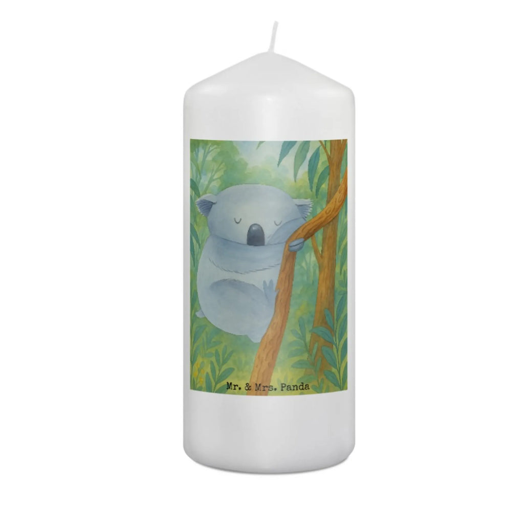 Kerze Koalabär Design Kerze Mit Spruch, Glas-Kerze, Votivkerze, Blockkerze, Fair-Trade-Kerze, Metall-Kerze, Kerze Für Ostern, Kerze Mit Fotoeinleger, Stumpenkerze, Andachtskerze, Kerze Mit Gravur, Kerze Für Kommunion, Stabkerze, Bio-Kerze, Tischkerze, Kerze Ohne Duft, Streukerze, Trauerkerze, Stumpenkerzen-Set, Laternenkerze, Kerze Mit Duft, Gedenkkerze, Dinnerkerze, Kerze Mit Prägung, Kerze Mit Namensgravur, Kerze Für Firmung, Gartenkerze, Stearin­kerze, Handgemachte Kerze, Grabkerze, Tafelkerze, Sojawachskerze, Kerze Mit Motiv, Kerze Für Weihnachten, Kerze Für Hochzeit, Handgegossene Kerze, Kerze Für Advent, Kerze Für Geburtstag, Dinnerkerzenpaar, Duftkerze, Kerze Für Taufe, Kerze, Kerze Als Gastgeschenk, Grablicht, Teelicht, Outdoor-Kerze, Tiermotive, Gute Laune, lustige Sprüche, Tiere, träumen, schlafen, Koalabär, Traumland, Schlafzimmer, Bär, Koala, Traum