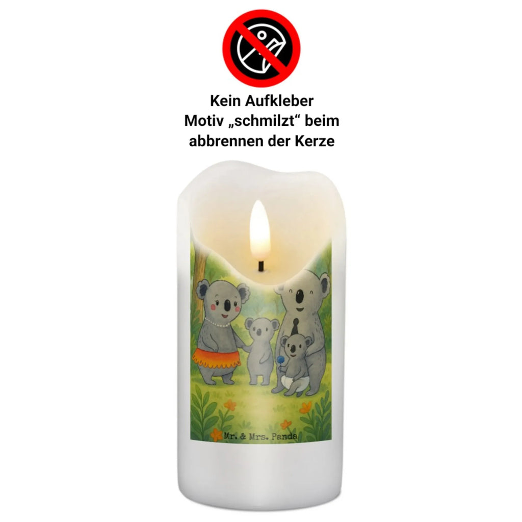 Kerze Koala Familie Design Metall-Kerze, Trauerkerze, Handgemachte Kerze, Blockkerze, Bio-Kerze, Kerze Ohne Duft, Kerze Für Firmung, Andachtskerze, Kerze Für Advent, Laternenkerze, Kerze, Kerze Mit Fotoeinleger, Kerze Für Geburtstag, Stearin­kerze, Stabkerze, Kerze Mit Spruch, Tischkerze, Kerze Mit Prägung, Kerze Mit Duft, Kerze Für Ostern, Kerze Mit Namensgravur, Kerze Als Gastgeschenk, Dinnerkerzenpaar, Dinnerkerze, Kerze Für Taufe, Stumpenkerze, Gartenkerze, Glas-Kerze, Kerze Für Weihnachten, Kerze Für Kommunion, Duftkerze, Kerze Für Hochzeit, Grabkerze, Tafelkerze, Stumpenkerzen-Set, Sojawachskerze, Handgegossene Kerze, Outdoor-Kerze, Streukerze, Gedenkkerze, Votivkerze, Kerze Mit Gravur, Kerze Mit Motiv, Fair-Trade-Kerze, Teelicht, Grablicht, Familie, Vatertag, Muttertag, Bruder, Schwester, Mama, Papa, Oma, Opa, Geschwister, Kinder, Family, Koala, Koalas, Familienleben