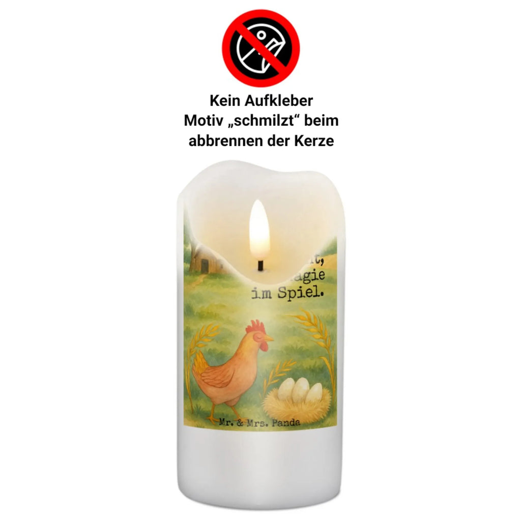 Kerze Huhn Stolz Design Bio-Kerze, Kerze Als Gastgeschenk, Kerze Mit Spruch, Kerze Mit Prägung, Kerze Für Advent, Fair-Trade-Kerze, Kerze Mit Fotoeinleger, Kerze, Andachtskerze, Blockkerze, Grablicht, Stumpenkerze, Kerze Mit Gravur, Stumpenkerzen-Set, Sojawachskerze, Kerze Mit Namensgravur, Streukerze, Stabkerze, Kerze Für Weihnachten, Handgemachte Kerze, Metall-Kerze, Kerze Ohne Duft, Gedenkkerze, Glas-Kerze, Stearin­kerze, Kerze Für Kommunion, Laternenkerze, Tafelkerze, Duftkerze, Outdoor-Kerze, Teelicht, Dinnerkerze, Kerze Für Geburtstag, Votivkerze, Tischkerze, Handgegossene Kerze, Gartenkerze, Kerze Für Firmung, Trauerkerze, Grabkerze, Kerze Für Taufe, Kerze Für Hochzeit, Kerze Mit Motiv, Kerze Mit Duft, Dinnerkerzenpaar, Kerze Für Ostern, Bauernhof, Hoftiere, Landwirt, Landwirtin, Geburt, Hühner, Schwangerschaft, Henne, Hahn, Motivation, Magie, Hof, Landleben, Eier, Spruch