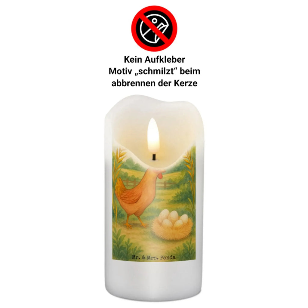 Kerze Huhn Stolz Design Bio-Kerze, Kerze Als Gastgeschenk, Kerze Mit Spruch, Kerze Mit Prägung, Kerze Für Advent, Fair-Trade-Kerze, Kerze Mit Fotoeinleger, Kerze, Andachtskerze, Blockkerze, Grablicht, Stumpenkerze, Kerze Mit Gravur, Stumpenkerzen-Set, Sojawachskerze, Kerze Mit Namensgravur, Streukerze, Stabkerze, Kerze Für Weihnachten, Handgemachte Kerze, Metall-Kerze, Kerze Ohne Duft, Gedenkkerze, Glas-Kerze, Stearin­kerze, Kerze Für Kommunion, Laternenkerze, Tafelkerze, Duftkerze, Outdoor-Kerze, Teelicht, Dinnerkerze, Kerze Für Geburtstag, Votivkerze, Tischkerze, Handgegossene Kerze, Gartenkerze, Kerze Für Firmung, Trauerkerze, Grabkerze, Kerze Für Taufe, Kerze Für Hochzeit, Kerze Mit Motiv, Kerze Mit Duft, Dinnerkerzenpaar, Kerze Für Ostern, Bauernhof, Hoftiere, Landwirt, Landwirtin, Geburt, Hühner, Schwangerschaft, Henne, Hahn, Motivation, Magie, Hof, Landleben, Eier, Spruch