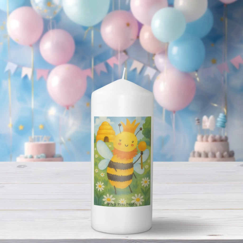 Kerze Biene König Design Andachtskerze, Glas-Kerze, Grabkerze, Metall-Kerze, Trauerkerze, Duftkerze, Kerze Für Taufe, Kerze Für Kommunion, Stearin­kerze, Gedenkkerze, Stumpenkerzen-Set, Dinnerkerze, Laternenkerze, Kerze Mit Fotoeinleger, Dinnerkerzenpaar, Kerze Mit Spruch, Outdoor-Kerze, Stumpenkerze, Streukerze, Handgemachte Kerze, Stabkerze, Sojawachskerze, Kerze Als Gastgeschenk, Bio-Kerze, Kerze Ohne Duft, Blockkerze, Kerze Für Ostern, Fair-Trade-Kerze, Kerze Für Hochzeit, Votivkerze, Kerze Mit Gravur, Kerze, Teelicht, Kerze Mit Duft, Gartenkerze, Tischkerze, Tafelkerze, Kerze Mit Motiv, Kerze Mit Namensgravur, Kerze Mit Prägung, Grablicht, Kerze Für Geburtstag, Kerze Für Weihnachten, Kerze Für Advent, Kerze Für Firmung, Handgegossene Kerze, Biene, Wespe, Hummel