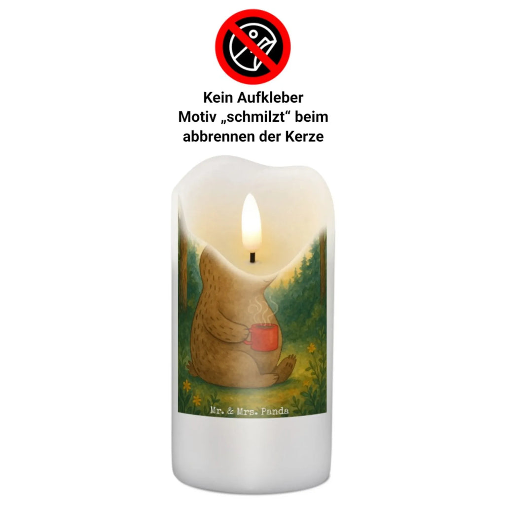 Kerze Bär Kaffee Design Stumpenkerzen-Set, Kerze Mit Gravur, Votivkerze, Kerze Für Hochzeit, Kerze Mit Motiv, Kerze Für Advent, Kerze Für Ostern, Fair-Trade-Kerze, Kerze Für Geburtstag, Laternenkerze, Kerze Mit Duft, Metall-Kerze, Trauerkerze, Kerze Für Firmung, Tischkerze, Teelicht, Kerze Als Gastgeschenk, Kerze Mit Namensgravur, Streukerze, Kerze Mit Prägung, Kerze, Kerze Mit Fotoeinleger, Andachtskerze, Duftkerze, Tafelkerze, Handgemachte Kerze, Kerze Für Kommunion, Glas-Kerze, Gartenkerze, Kerze Ohne Duft, Outdoor-Kerze, Blockkerze, Stumpenkerze, Handgegossene Kerze, Bio-Kerze, Grabkerze, Gedenkkerze, Kerze Für Taufe, Kerze Mit Spruch, Stearin­kerze, Stabkerze, Dinnerkerzenpaar, Grablicht, Dinnerkerze, Sojawachskerze, Kerze Für Weihnachten, Bär, Teddy, Teddybär, Morgenroutine, Welt erobern, Motivation, guten Morgen, Coffee, Kaffee, Bären, Welt retten