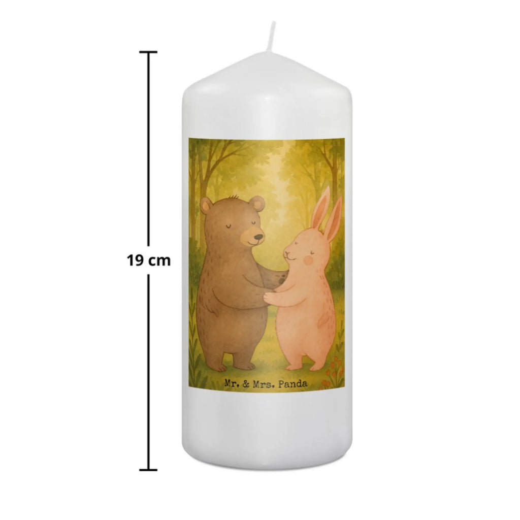 Kerze Bär und Hase Umarmen Design Kerze Mit Prägung, Handgegossene Kerze, Grabkerze, Tischkerze, Kerze Mit Spruch, Dinnerkerzenpaar, Streukerze, Kerze, Kerze Für Hochzeit, Votivkerze, Teelicht, Metall-Kerze, Grablicht, Duftkerze, Kerze Für Advent, Kerze Mit Fotoeinleger, Fair-Trade-Kerze, Kerze Für Firmung, Outdoor-Kerze, Tafelkerze, Gartenkerze, Laternenkerze, Kerze Mit Gravur, Stumpenkerzen-Set, Blockkerze, Kerze Mit Namensgravur, Kerze Für Ostern, Stabkerze, Dinnerkerze, Kerze Für Taufe, Kerze Als Gastgeschenk, Kerze Ohne Duft, Stearin­kerze, Sojawachskerze, Glas-Kerze, Andachtskerze, Handgemachte Kerze, Kerze Mit Motiv, Bio-Kerze, Kerze Mit Duft, Trauerkerze, Stumpenkerze, Kerze Für Kommunion, Kerze Für Geburtstag, Kerze Für Weihnachten, Gedenkkerze, Liebe, Partner, Freund, Freundin, Ehemann, Ehefrau, Heiraten, Verlobung, Heiratsantrag, Liebesgeschenk, Jahrestag, Hocheitstag, best friends, Freunde, Hase, Bär, Bärchen, bester Freund