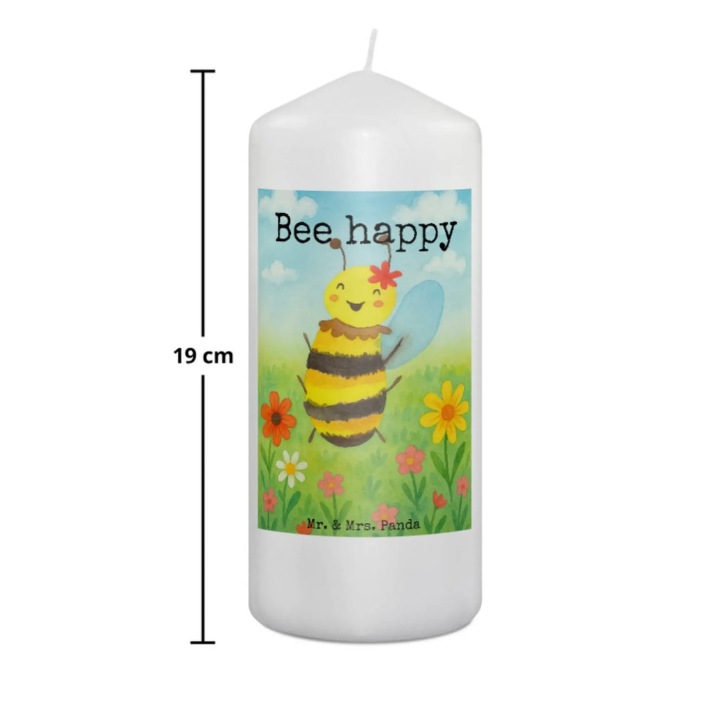 Kerze Biene Happy Design Trauerkerze, Stumpenkerzen-Set, Kerze Mit Motiv, Laternenkerze, Tafelkerze, Kerze Mit Gravur, Streukerze, Dinnerkerzenpaar, Dinnerkerze, Duftkerze, Glas-Kerze, Kerze Für Advent, Stabkerze, Kerze Für Geburtstag, Gedenkkerze, Kerze Mit Namensgravur, Kerze Ohne Duft, Kerze Mit Fotoeinleger, Grabkerze, Metall-Kerze, Blockkerze, Kerze, Kerze Für Firmung, Kerze Für Ostern, Kerze Mit Duft, Gartenkerze, Teelicht, Andachtskerze, Kerze Für Hochzeit, Kerze Als Gastgeschenk, Kerze Für Weihnachten, Sojawachskerze, Handgegossene Kerze, Kerze Für Taufe, Handgemachte Kerze, Kerze Mit Spruch, Stumpenkerze, Fair-Trade-Kerze, Kerze Mit Prägung, Tischkerze, Votivkerze, Kerze Für Kommunion, Grablicht, Stearin­kerze, Outdoor-Kerze, Bio-Kerze, Biene, Wespe, Hummel