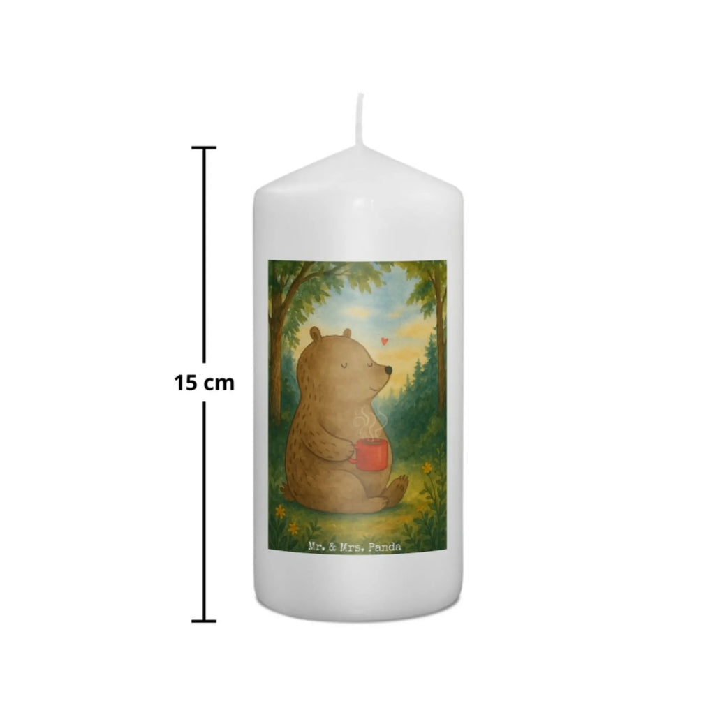 Kerze Bär Kaffee Design Stumpenkerzen-Set, Kerze Mit Gravur, Votivkerze, Kerze Für Hochzeit, Kerze Mit Motiv, Kerze Für Advent, Kerze Für Ostern, Fair-Trade-Kerze, Kerze Für Geburtstag, Laternenkerze, Kerze Mit Duft, Metall-Kerze, Trauerkerze, Kerze Für Firmung, Tischkerze, Teelicht, Kerze Als Gastgeschenk, Kerze Mit Namensgravur, Streukerze, Kerze Mit Prägung, Kerze, Kerze Mit Fotoeinleger, Andachtskerze, Duftkerze, Tafelkerze, Handgemachte Kerze, Kerze Für Kommunion, Glas-Kerze, Gartenkerze, Kerze Ohne Duft, Outdoor-Kerze, Blockkerze, Stumpenkerze, Handgegossene Kerze, Bio-Kerze, Grabkerze, Gedenkkerze, Kerze Für Taufe, Kerze Mit Spruch, Stearin­kerze, Stabkerze, Dinnerkerzenpaar, Grablicht, Dinnerkerze, Sojawachskerze, Kerze Für Weihnachten, Bär, Teddy, Teddybär, Morgenroutine, Welt erobern, Motivation, guten Morgen, Coffee, Kaffee, Bären, Welt retten