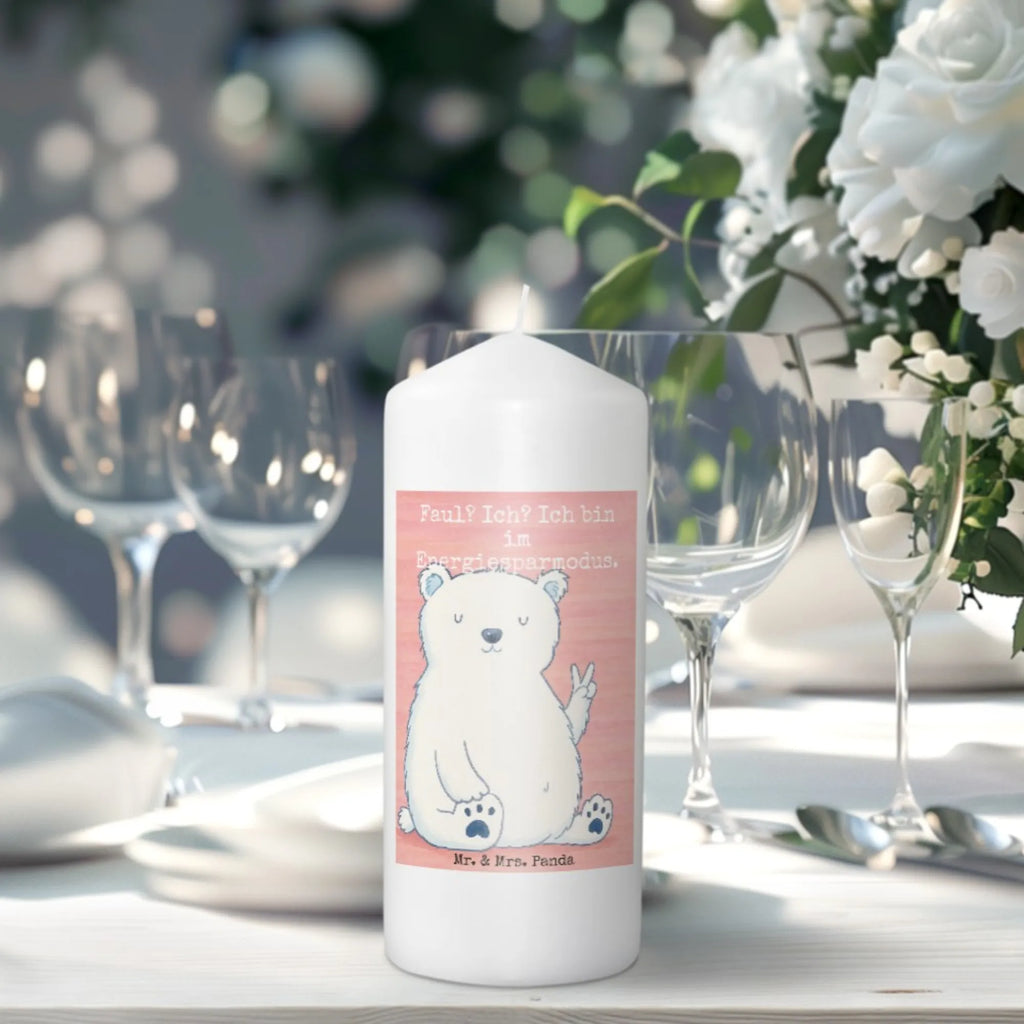 Kerze Eisbär Faul Design Bio-Kerze, Kerze Für Firmung, Tafelkerze, Handgegossene Kerze, Kerze Mit Fotoeinleger, Metall-Kerze, Handgemachte Kerze, Stearin­kerze, Stumpenkerzen-Set, Kerze Mit Namensgravur, Streukerze, Gartenkerze, Kerze Mit Duft, Glas-Kerze, Kerze Mit Prägung, Grabkerze, Kerze Mit Spruch, Kerze Für Taufe, Laternenkerze, Kerze Für Weihnachten, Stabkerze, Grablicht, Kerze, Sojawachskerze, Gedenkkerze, Duftkerze, Kerze Mit Motiv, Outdoor-Kerze, Kerze Für Kommunion, Votivkerze, Kerze Mit Gravur, Blockkerze, Teelicht, Kerze Ohne Duft, Andachtskerze, Dinnerkerzenpaar, Kerze Für Geburtstag, Fair-Trade-Kerze, Trauerkerze, Kerze Für Ostern, Tischkerze, Stumpenkerze, Kerze Für Advent, Kerze Für Hochzeit, Dinnerkerze, Kerze Als Gastgeschenk, Bär, Teddy, Teddybär, Nordpol, Homeoffice, Büro, Entspannen, Relaxen, Eisbär, Bürojob, Arbeit, Faul, Arbeitsplatz