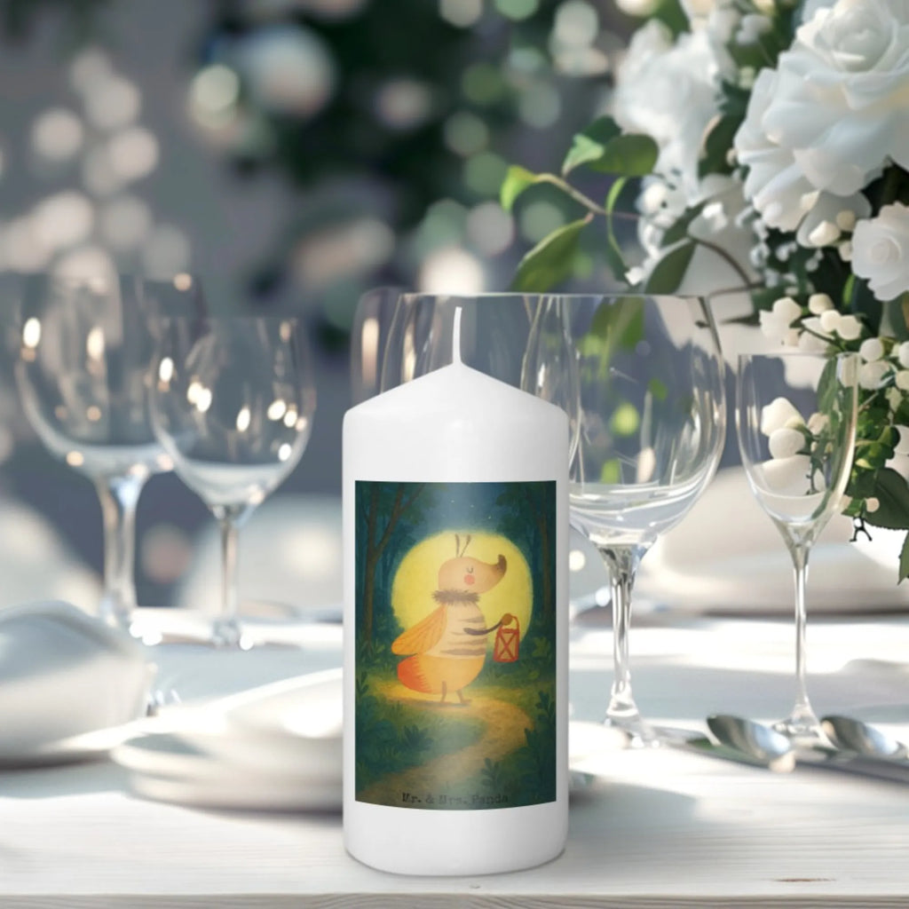 Kerze Glühwürmchen Design Outdoor-Kerze, Andachtskerze, Kerze Mit Spruch, Votivkerze, Gedenkkerze, Kerze Für Kommunion, Kerze Mit Fotoeinleger, Metall-Kerze, Kerze Für Weihnachten, Streukerze, Kerze Für Advent, Kerze Mit Prägung, Gartenkerze, Kerze Für Ostern, Kerze Mit Gravur, Sojawachskerze, Kerze Mit Motiv, Tafelkerze, Handgegossene Kerze, Handgemachte Kerze, Grabkerze, Blockkerze, Stearin­kerze, Kerze Ohne Duft, Stabkerze, Kerze Mit Duft, Kerze Für Geburtstag, Stumpenkerzen-Set, Tischkerze, Kerze Mit Namensgravur, Bio-Kerze, Kerze Für Firmung, Stumpenkerze, Duftkerze, Grablicht, Dinnerkerzenpaar, Dinnerkerze, Glas-Kerze, Kerze Als Gastgeschenk, Laternenkerze, Kerze Für Taufe, Fair-Trade-Kerze, Teelicht, Kerze Für Hochzeit, Trauerkerze, Kerze, Tiermotive, Gute Laune, lustige Sprüche, Tiere, magisch, Verlobung, Liebe, Glühwurm, Heiratsantrag, Jahrestag, Liebesbeweis, Leuchten, Liebesspruch, Lieblingsmensch, Falter, Glühwürmchen