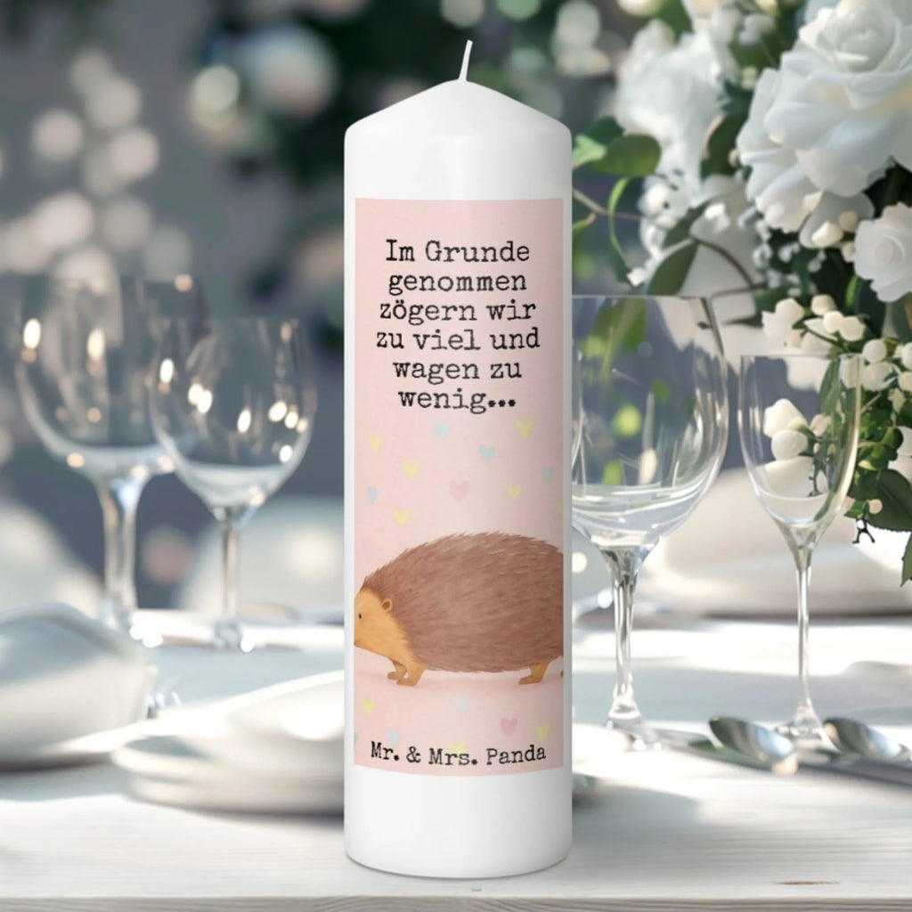 Kerze Igel Herzen Design Kerze Mit Prägung, Trauerkerze, Duftkerze, Dinnerkerzenpaar, Streukerze, Kerze Mit Spruch, Metall-Kerze, Kerze Für Geburtstag, Grablicht, Handgegossene Kerze, Fair-Trade-Kerze, Votivkerze, Kerze Mit Gravur, Bio-Kerze, Stabkerze, Kerze Mit Fotoeinleger, Teelicht, Kerze Für Kommunion, Handgemachte Kerze, Andachtskerze, Grabkerze, Laternenkerze, Kerze Für Taufe, Gedenkkerze, Kerze Für Hochzeit, Kerze, Dinnerkerze, Glas-Kerze, Kerze Für Weihnachten, Kerze Für Firmung, Tischkerze, Tafelkerze, Gartenkerze, Stumpenkerzen-Set, Kerze Als Gastgeschenk, Kerze Für Advent, Blockkerze, Kerze Für Ostern, Sojawachskerze, Outdoor-Kerze, Kerze Mit Namensgravur, Kerze Mit Motiv, Stearin­kerze, Stumpenkerze, Kerze Mit Duft, Kerze Ohne Duft, Tiermotive, Gute Laune, lustige Sprüche, Tiere, Leben, Herz, Kuss, Herzen, Liebe, Igel, Vertrauen