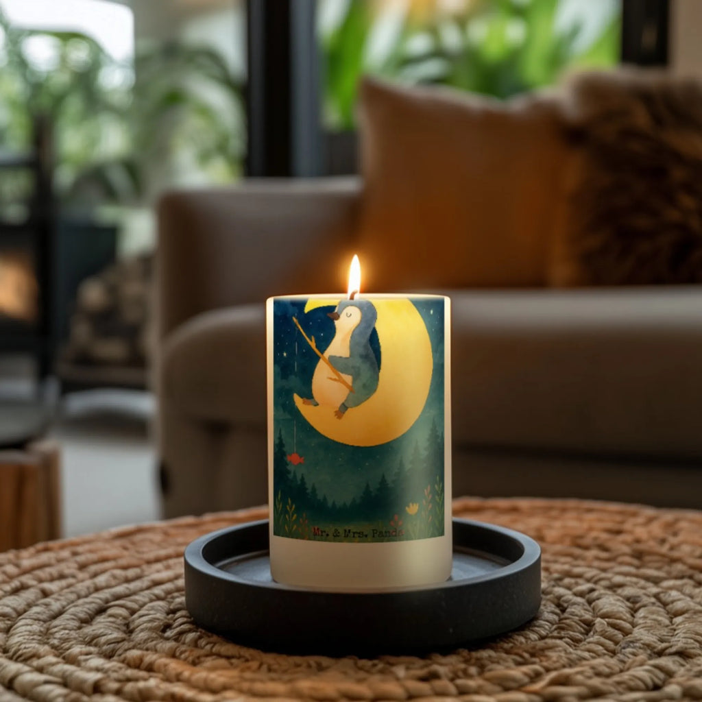 Kerze Pinguin Mond Design Streukerze, Kerze Mit Motiv, Metall-Kerze, Kerze Mit Fotoeinleger, Kerze Mit Prägung, Kerze Für Hochzeit, Kerze Für Kommunion, Kerze Für Firmung, Kerze Mit Spruch, Outdoor-Kerze, Laternenkerze, Blockkerze, Kerze Ohne Duft, Duftkerze, Bio-Kerze, Tischkerze, Gartenkerze, Kerze, Teelicht, Sojawachskerze, Trauerkerze, Kerze Für Weihnachten, Tafelkerze, Handgemachte Kerze, Handgegossene Kerze, Kerze Für Geburtstag, Votivkerze, Grablicht, Stearin­kerze, Dinnerkerzenpaar, Kerze Mit Gravur, Kerze Für Ostern, Stabkerze, Grabkerze, Kerze Für Taufe, Stumpenkerzen-Set, Fair-Trade-Kerze, Glas-Kerze, Kerze Als Gastgeschenk, Kerze Mit Namensgravur, Dinnerkerze, Kerze Für Advent, Gedenkkerze, Andachtskerze, Kerze Mit Duft, Stumpenkerze, Pinguin, Nachtruhe, Spruch, schlafen, Schlafzimmer, Gästezimmer, Schlafstörungen, Pinguine, Einschlafen