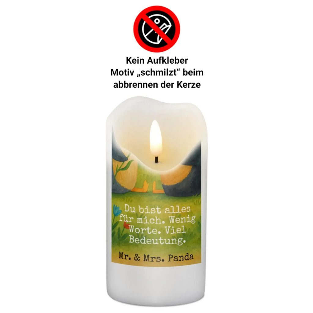 Kerze Pinguin Pärchen Design Tafelkerze, Kerze Mit Duft, Blockkerze, Glas-Kerze, Outdoor-Kerze, Dinnerkerzenpaar, Teelicht, Stumpenkerze, Votivkerze, Bio-Kerze, Handgegossene Kerze, Handgemachte Kerze, Kerze Mit Spruch, Kerze Für Advent, Kerze Für Ostern, Kerze Für Firmung, Kerze Mit Prägung, Stumpenkerzen-Set, Laternenkerze, Kerze Für Taufe, Stabkerze, Duftkerze, Sojawachskerze, Andachtskerze, Dinnerkerze, Kerze Mit Fotoeinleger, Kerze Für Weihnachten, Kerze Als Gastgeschenk, Gartenkerze, Fair-Trade-Kerze, Kerze Mit Namensgravur, Kerze Für Hochzeit, Kerze, Tischkerze, Streukerze, Grabkerze, Trauerkerze, Metall-Kerze, Kerze Für Kommunion, Grablicht, Kerze Mit Gravur, Stearin­kerze, Kerze Ohne Duft, Kerze Für Geburtstag, Kerze Mit Motiv, Gedenkkerze, Pinguin, Liebesgeschenk, Hochzeitsgeschenk, große Liebe, Liebe, Liebespaar, Traumpaar, Hochzeit, Liebesbeweis, Verlobung, Hochzeitstag, Jahrestag, Pinguine