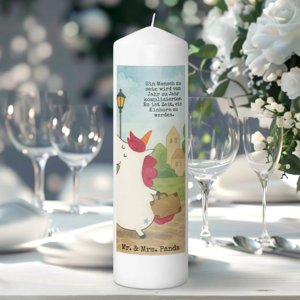 Kerze Einhorn Koffer Design Bio-Kerze, Sojawachskerze, Gedenkkerze, Handgemachte Kerze, Blockkerze, Kerze Mit Fotoeinleger, Kerze Für Advent, Kerze Für Hochzeit, Gartenkerze, Metall-Kerze, Kerze Ohne Duft, Dinnerkerze, Votivkerze, Grabkerze, Dinnerkerzenpaar, Kerze Mit Duft, Kerze Für Taufe, Kerze Mit Spruch, Kerze Mit Prägung, Kerze Für Kommunion, Kerze Mit Motiv, Duftkerze, Glas-Kerze, Grablicht, Fair-Trade-Kerze, Stumpenkerzen-Set, Kerze, Kerze Mit Gravur, Stabkerze, Laternenkerze, Stumpenkerze, Stearin­kerze, Tafelkerze, Kerze Mit Namensgravur, Teelicht, Tischkerze, Andachtskerze, Kerze Für Weihnachten, Streukerze, Kerze Für Geburtstag, Kerze Für Ostern, Outdoor-Kerze, Trauerkerze, Handgegossene Kerze, Kerze Als Gastgeschenk, Kerze Für Firmung, Einhorn, Einhörner, Einhorn Deko, Unicorn, albern, Koffer, lustig, unicorn, Gepäck, Reise, Erwachsen, Kind, Verreisen, Abenteuer, Spaß, witzig