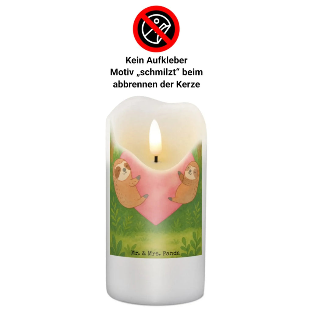 Kerze Faultiere Herz Design Stearin­kerze, Kerze Als Gastgeschenk, Kerze Für Weihnachten, Fair-Trade-Kerze, Kerze, Gedenkkerze, Laternenkerze, Kerze Für Firmung, Outdoor-Kerze, Votivkerze, Handgemachte Kerze, Stabkerze, Kerze Mit Fotoeinleger, Duftkerze, Teelicht, Kerze Mit Prägung, Kerze Für Ostern, Bio-Kerze, Kerze Mit Namensgravur, Kerze Für Taufe, Grabkerze, Streukerze, Grablicht, Kerze Mit Motiv, Kerze Mit Duft, Dinnerkerzenpaar, Dinnerkerze, Metall-Kerze, Kerze Mit Spruch, Gartenkerze, Handgegossene Kerze, Andachtskerze, Stumpenkerze, Kerze Für Kommunion, Tischkerze, Trauerkerze, Kerze Für Hochzeit, Tafelkerze, Sojawachskerze, Glas-Kerze, Blockkerze, Stumpenkerzen-Set, Kerze Für Advent, Kerze Ohne Duft, Kerze Mit Gravur, Kerze Für Geburtstag, Liebe, Partner, Freund, Freundin, Ehemann, Ehefrau, Heiraten, Verlobung, Heiratsantrag, Liebesgeschenk, Jahrestag, Hocheitstag, Valentinstag, Hochzeitstag, Geschenk für Frauen, Mitbringsel, Geschenk für Partner, für Ehemann, für Männer, Geschenk für Freundin, Liebesbeweis