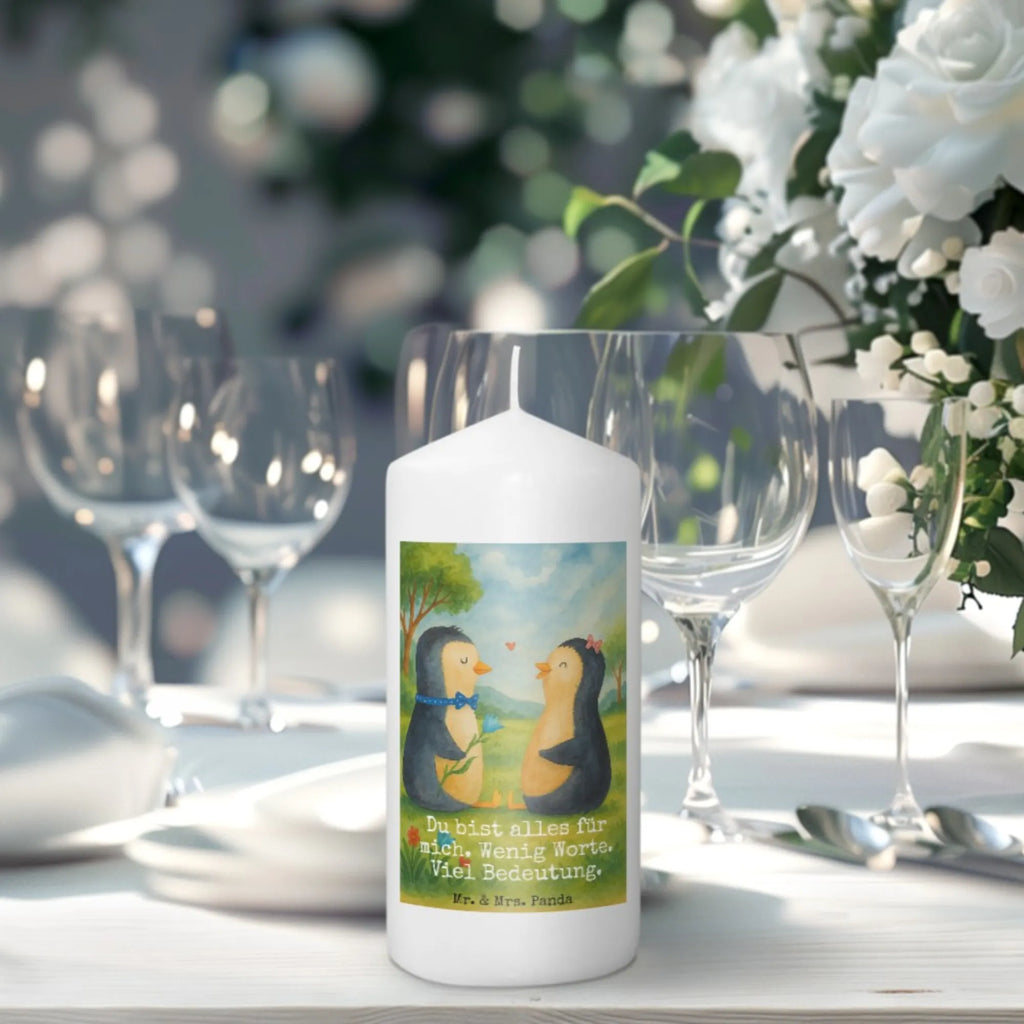 Kerze Pinguin Pärchen Design Tafelkerze, Kerze Mit Duft, Blockkerze, Glas-Kerze, Outdoor-Kerze, Dinnerkerzenpaar, Teelicht, Stumpenkerze, Votivkerze, Bio-Kerze, Handgegossene Kerze, Handgemachte Kerze, Kerze Mit Spruch, Kerze Für Advent, Kerze Für Ostern, Kerze Für Firmung, Kerze Mit Prägung, Stumpenkerzen-Set, Laternenkerze, Kerze Für Taufe, Stabkerze, Duftkerze, Sojawachskerze, Andachtskerze, Dinnerkerze, Kerze Mit Fotoeinleger, Kerze Für Weihnachten, Kerze Als Gastgeschenk, Gartenkerze, Fair-Trade-Kerze, Kerze Mit Namensgravur, Kerze Für Hochzeit, Kerze, Tischkerze, Streukerze, Grabkerze, Trauerkerze, Metall-Kerze, Kerze Für Kommunion, Grablicht, Kerze Mit Gravur, Stearin­kerze, Kerze Ohne Duft, Kerze Für Geburtstag, Kerze Mit Motiv, Gedenkkerze, Pinguin, Liebesgeschenk, Hochzeitsgeschenk, große Liebe, Liebe, Liebespaar, Traumpaar, Hochzeit, Liebesbeweis, Verlobung, Hochzeitstag, Jahrestag, Pinguine