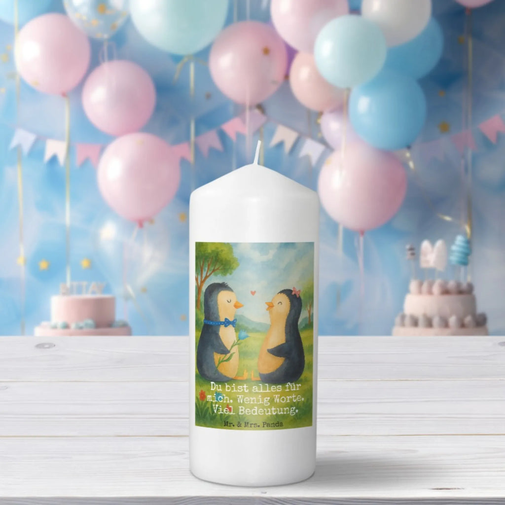 Kerze Pinguin Pärchen Design Tafelkerze, Kerze Mit Duft, Blockkerze, Glas-Kerze, Outdoor-Kerze, Dinnerkerzenpaar, Teelicht, Stumpenkerze, Votivkerze, Bio-Kerze, Handgegossene Kerze, Handgemachte Kerze, Kerze Mit Spruch, Kerze Für Advent, Kerze Für Ostern, Kerze Für Firmung, Kerze Mit Prägung, Stumpenkerzen-Set, Laternenkerze, Kerze Für Taufe, Stabkerze, Duftkerze, Sojawachskerze, Andachtskerze, Dinnerkerze, Kerze Mit Fotoeinleger, Kerze Für Weihnachten, Kerze Als Gastgeschenk, Gartenkerze, Fair-Trade-Kerze, Kerze Mit Namensgravur, Kerze Für Hochzeit, Kerze, Tischkerze, Streukerze, Grabkerze, Trauerkerze, Metall-Kerze, Kerze Für Kommunion, Grablicht, Kerze Mit Gravur, Stearin­kerze, Kerze Ohne Duft, Kerze Für Geburtstag, Kerze Mit Motiv, Gedenkkerze, Pinguin, Liebesgeschenk, Hochzeitsgeschenk, große Liebe, Liebe, Liebespaar, Traumpaar, Hochzeit, Liebesbeweis, Verlobung, Hochzeitstag, Jahrestag, Pinguine