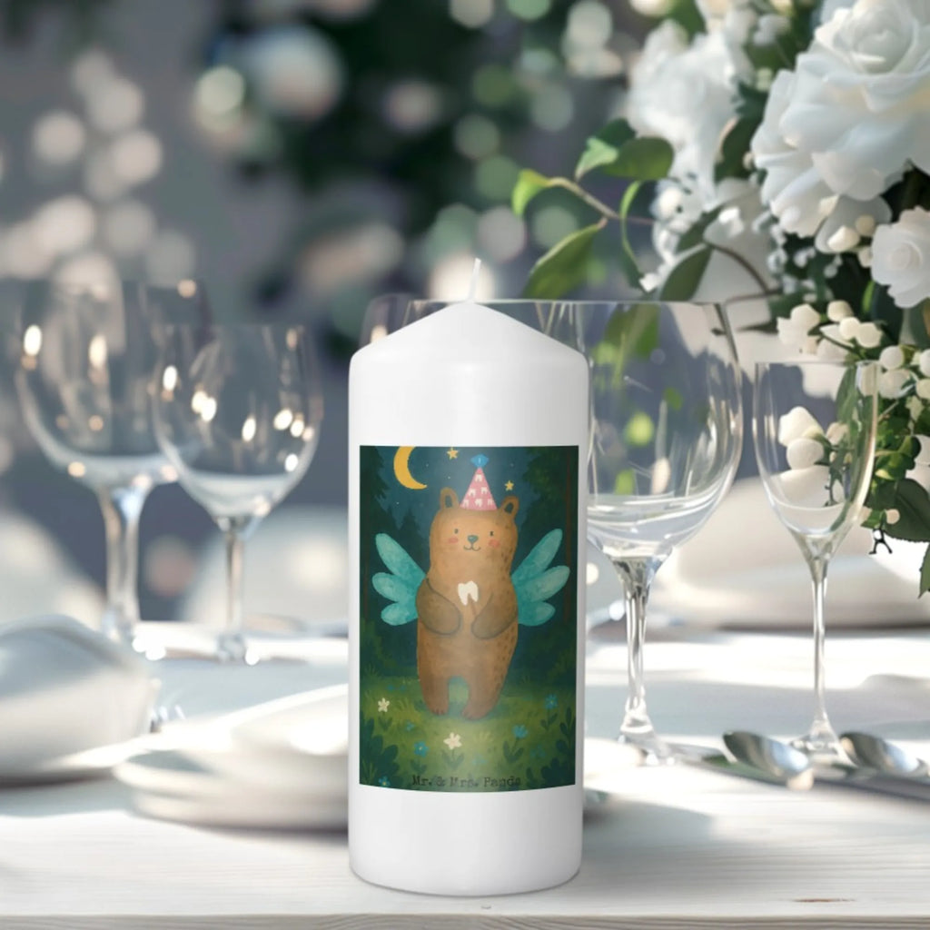 Kerze Bär Zahnfee Design Tafelkerze, Kerze Mit Duft, Kerze Für Weihnachten, Stearin­kerze, Kerze Für Ostern, Glas-Kerze, Trauerkerze, Kerze Mit Motiv, Streukerze, Kerze Für Firmung, Kerze, Metall-Kerze, Dinnerkerze, Handgemachte Kerze, Votivkerze, Andachtskerze, Kerze Für Hochzeit, Sojawachskerze, Stumpenkerze, Kerze Für Kommunion, Dinnerkerzenpaar, Gartenkerze, Gedenkkerze, Kerze Ohne Duft, Kerze Mit Spruch, Stumpenkerzen-Set, Kerze Mit Gravur, Fair-Trade-Kerze, Handgegossene Kerze, Bio-Kerze, Kerze Für Geburtstag, Duftkerze, Kerze Für Taufe, Stabkerze, Kerze Mit Fotoeinleger, Kerze Mit Prägung, Teelicht, Blockkerze, Outdoor-Kerze, Kerze Mit Namensgravur, Grabkerze, Kerze Als Gastgeschenk, Laternenkerze, Kerze Für Advent, Tischkerze, Grablicht, Bär, Teddy, Teddybär, Milchzahn, Fee, Erster Zahn, Zahnfee