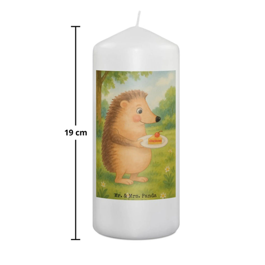 Kerze Igel Kuchenstück Design Handgegossene Kerze, Sojawachskerze, Glas-Kerze, Kerze Für Geburtstag, Blockkerze, Teelicht, Bio-Kerze, Kerze Für Weihnachten, Grablicht, Trauerkerze, Gedenkkerze, Kerze Als Gastgeschenk, Stumpenkerzen-Set, Kerze, Kerze Mit Prägung, Stumpenkerze, Streukerze, Handgemachte Kerze, Stabkerze, Tischkerze, Kerze Für Taufe, Kerze Mit Gravur, Kerze Mit Fotoeinleger, Kerze Mit Spruch, Votivkerze, Laternenkerze, Kerze Für Hochzeit, Gartenkerze, Dinnerkerze, Dinnerkerzenpaar, Grabkerze, Kerze Ohne Duft, Fair-Trade-Kerze, Kerze Mit Motiv, Kerze Mit Duft, Andachtskerze, Tafelkerze, Kerze Mit Namensgravur, Kerze Für Advent, Duftkerze, Outdoor-Kerze, Metall-Kerze, Kerze Für Firmung, Stearin­kerze, Kerze Für Ostern, Kerze Für Kommunion, Tiermotive, Gute Laune, lustige Sprüche, Tiere, Kuchen, Igel, Einladung Party, Essen Spruch, Kuchen backen, Backen Geschenk, Geburtstagskuchen, Torte