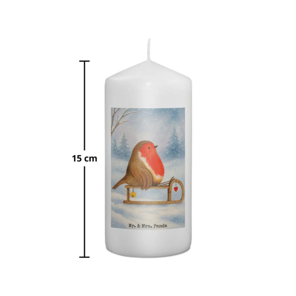 Kerze Rotkehlchen Schlitten Design Kerze Ohne Duft, Kerze, Kerze Für Geburtstag, Grabkerze, Tischkerze, Kerze Für Taufe, Fair-Trade-Kerze, Kerze Mit Namensgravur, Dinnerkerzenpaar, Stearin­kerze, Teelicht, Streukerze, Kerze Als Gastgeschenk, Kerze Mit Spruch, Kerze Für Firmung, Kerze Für Hochzeit, Kerze Für Kommunion, Kerze Mit Fotoeinleger, Grablicht, Votivkerze, Glas-Kerze, Duftkerze, Stumpenkerze, Laternenkerze, Handgegossene Kerze, Stumpenkerzen-Set, Kerze Mit Duft, Handgemachte Kerze, Kerze Mit Motiv, Tafelkerze, Stabkerze, Blockkerze, Outdoor-Kerze, Kerze Für Weihnachten, Kerze Für Advent, Metall-Kerze, Gartenkerze, Andachtskerze, Kerze Für Ostern, Dinnerkerze, Trauerkerze, Sojawachskerze, Kerze Mit Gravur, Gedenkkerze, Kerze Mit Prägung, Bio-Kerze, Winter, Weihnachten, Weihnachtsdeko, Nikolaus, Advent, Heiligabend, Wintermotiv, Vogel, Schlitten