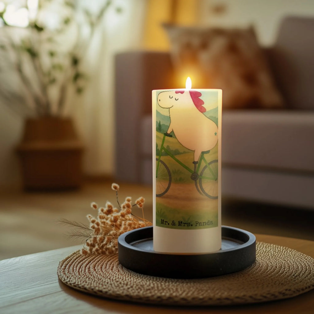 Kerze Einhorn Radfahrer Design Kerze Für Hochzeit, Kerze Mit Prägung, Kerze Mit Gravur, Kerze, Andachtskerze, Kerze Für Advent, Stumpenkerze, Glas-Kerze, Laternenkerze, Bio-Kerze, Kerze Für Ostern, Dinnerkerzenpaar, Stabkerze, Kerze Für Taufe, Grabkerze, Gartenkerze, Kerze Mit Spruch, Stearin­kerze, Teelicht, Dinnerkerze, Metall-Kerze, Tafelkerze, Kerze Mit Fotoeinleger, Kerze Für Firmung, Kerze Mit Motiv, Tischkerze, Trauerkerze, Kerze Als Gastgeschenk, Grablicht, Streukerze, Kerze Für Geburtstag, Kerze Ohne Duft, Blockkerze, Kerze Für Kommunion, Kerze Für Weihnachten, Handgegossene Kerze, Outdoor-Kerze, Kerze Mit Duft, Stumpenkerzen-Set, Fair-Trade-Kerze, Gedenkkerze, Votivkerze, Sojawachskerze, Kerze Mit Namensgravur, Handgemachte Kerze, Duftkerze, Einhorn, Einhörner, Einhorn Deko, Unicorn, Luxusproblem, Konfetti, Kummer, Rad, Radfahren, Liebeskummer, Radfahrer, Feenstaub, Bike