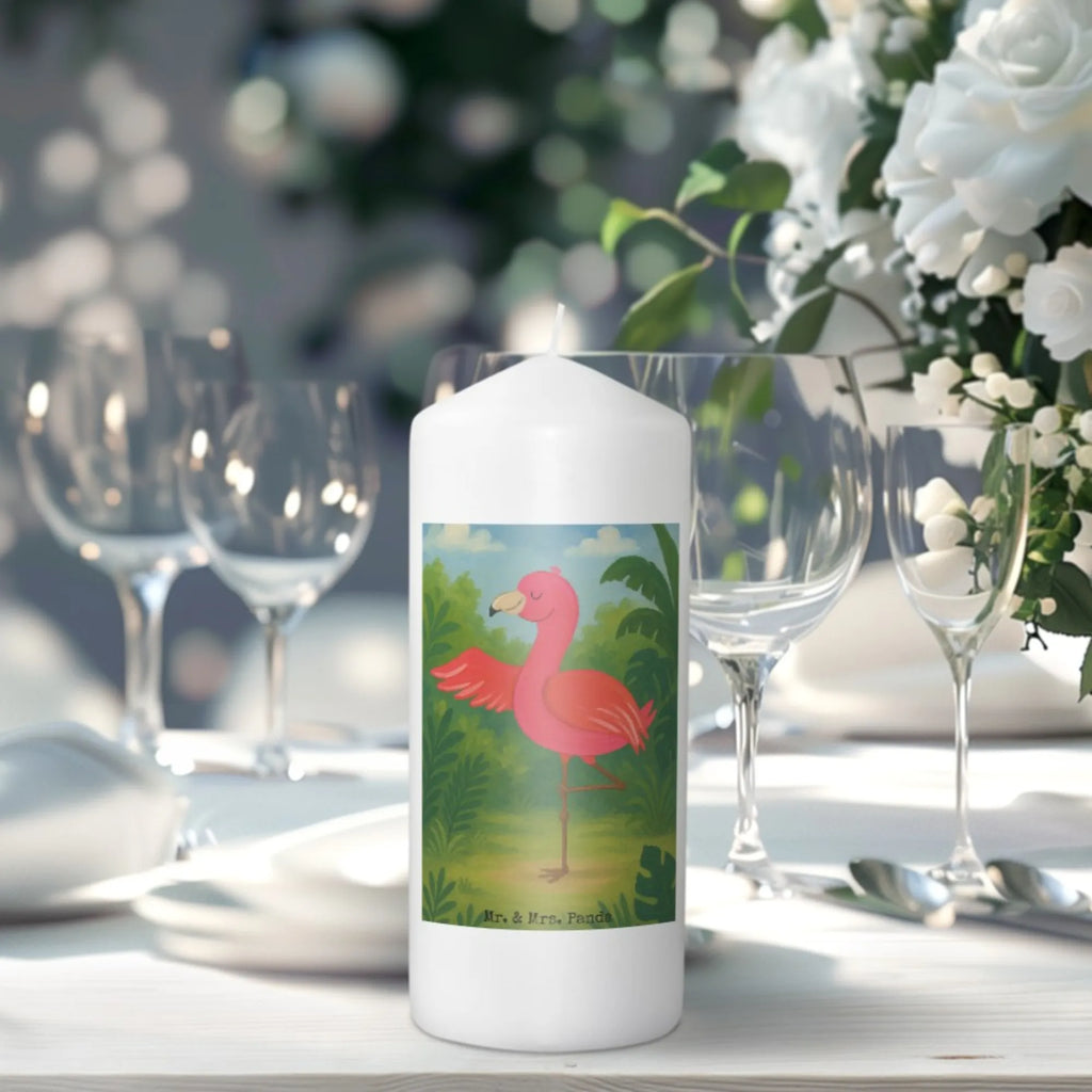 Kerze Flamingo Yoga Design Stumpenkerzen-Set, Kerze Für Taufe, Kerze, Kerze Mit Prägung, Kerze Für Hochzeit, Bio-Kerze, Grabkerze, Fair-Trade-Kerze, Kerze Ohne Duft, Handgegossene Kerze, Kerze Mit Namensgravur, Tischkerze, Blockkerze, Kerze Mit Duft, Sojawachskerze, Votivkerze, Streukerze, Laternenkerze, Dinnerkerze, Kerze Für Advent, Kerze Mit Fotoeinleger, Stabkerze, Gedenkkerze, Grablicht, Gartenkerze, Kerze Für Firmung, Kerze Für Geburtstag, Kerze Mit Gravur, Andachtskerze, Kerze Für Ostern, Handgemachte Kerze, Kerze Mit Spruch, Trauerkerze, Glas-Kerze, Kerze Für Weihnachten, Stearin­kerze, Kerze Als Gastgeschenk, Teelicht, Metall-Kerze, Stumpenkerze, Dinnerkerzenpaar, Tafelkerze, Kerze Für Kommunion, Kerze Mit Motiv, Duftkerze, Outdoor-Kerze, Flamingo, Yoga, Tiefenentspannung, Achtsamkeit, Aufregen, Ärger, Vogel, Entspannung, Yoga-Übung, Namaste