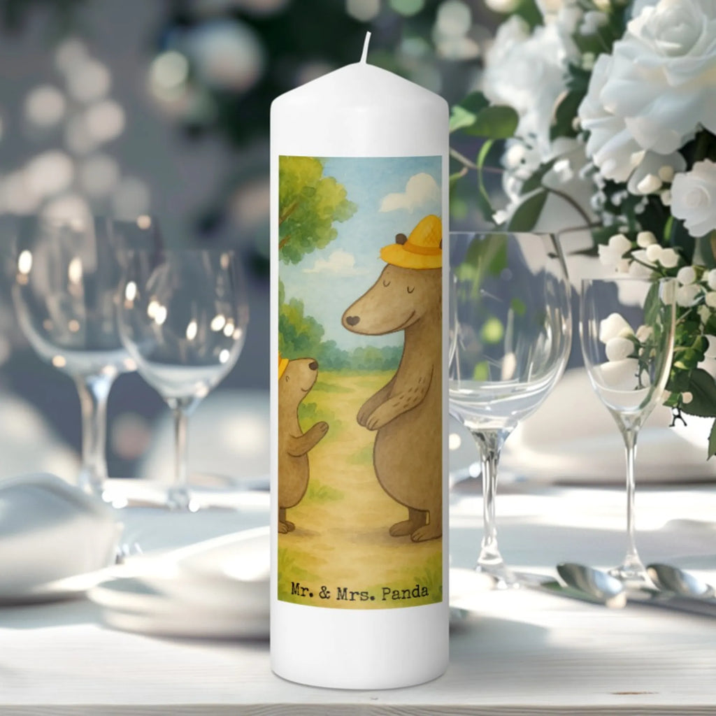 Kerze Bären mit Hut Design Kerze Für Weihnachten, Kerze Als Gastgeschenk, Sojawachskerze, Grabkerze, Kerze Mit Motiv, Stumpenkerzen-Set, Kerze Mit Gravur, Grablicht, Stearin­kerze, Tischkerze, Kerze Für Ostern, Gedenkkerze, Dinnerkerze, Kerze Ohne Duft, Fair-Trade-Kerze, Trauerkerze, Outdoor-Kerze, Stabkerze, Kerze Für Firmung, Gartenkerze, Kerze Für Kommunion, Kerze Für Hochzeit, Stumpenkerze, Tafelkerze, Handgegossene Kerze, Andachtskerze, Teelicht, Metall-Kerze, Votivkerze, Glas-Kerze, Kerze Mit Namensgravur, Laternenkerze, Kerze Mit Prägung, Kerze Für Advent, Kerze, Kerze Mit Duft, Bio-Kerze, Streukerze, Kerze Mit Fotoeinleger, Kerze Mit Spruch, Kerze Für Geburtstag, Handgemachte Kerze, Kerze Für Taufe, Duftkerze, Dinnerkerzenpaar, Blockkerze, Familie, Vatertag, Muttertag, Bruder, Schwester, Mama, Papa, Oma, Opa, Dad, Vater, Sohn, Kind, Vorbild, Family, Bär, Kinder, Lieblingsmensch, Söhne, Daddy, Vater-Sohn, Bären, Papi, Paps
