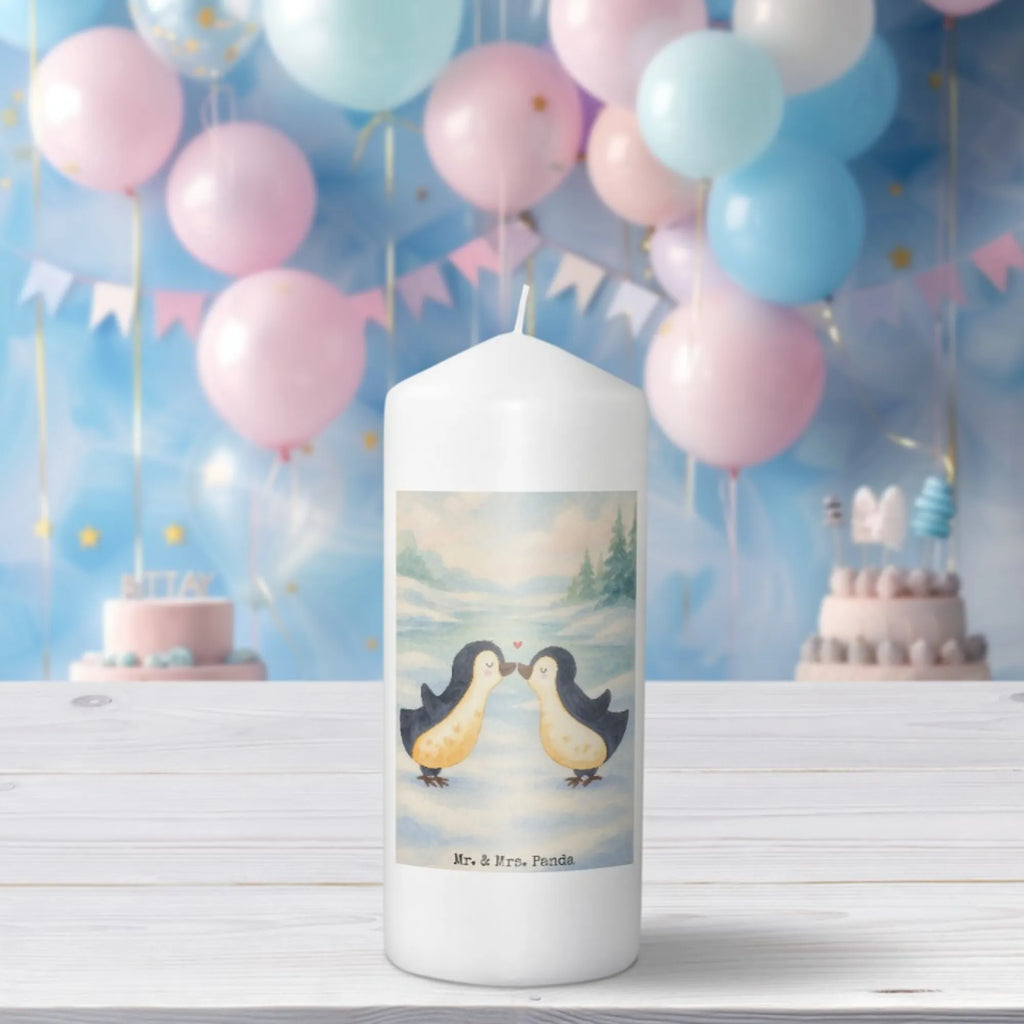 Kerze Pinguin Liebe Design Andachtskerze, Kerze Für Kommunion, Stumpenkerze, Grablicht, Stabkerze, Kerze Mit Spruch, Kerze Mit Motiv, Gartenkerze, Handgemachte Kerze, Metall-Kerze, Kerze Mit Namensgravur, Trauerkerze, Dinnerkerzenpaar, Kerze Mit Prägung, Teelicht, Kerze Für Weihnachten, Fair-Trade-Kerze, Votivkerze, Kerze Für Geburtstag, Kerze Mit Gravur, Dinnerkerze, Tischkerze, Stumpenkerzen-Set, Kerze, Kerze Mit Duft, Outdoor-Kerze, Kerze Ohne Duft, Gedenkkerze, Kerze Als Gastgeschenk, Kerze Für Firmung, Kerze Für Taufe, Tafelkerze, Streukerze, Kerze Für Advent, Grabkerze, Handgegossene Kerze, Duftkerze, Stearin­kerze, Kerze Mit Fotoeinleger, Bio-Kerze, Blockkerze, Laternenkerze, Kerze Für Hochzeit, Kerze Für Ostern, Sojawachskerze, Glas-Kerze, Liebe, Partner, Freund, Freundin, Ehemann, Ehefrau, Heiraten, Verlobung, Heiratsantrag, Liebesgeschenk, Jahrestag, Hocheitstag, Geschenkidee, Geschenk Hochzeitstag, Pinguin Liebe, Pinguin, Pinguinpaar, Pinguin Paar, Hochzeitstag, Verlobter, Geschenk Freundin, Geschenk Freund, Pinguine, Liebesbeweis, Hochzeit, Paar, Pärchen. Liebespaar, Verlobte, Love, Gastgeschenk, Liebesspruch