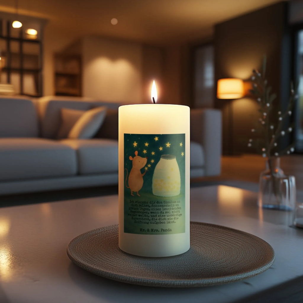 Kerze Maus Sterne Design Andachtskerze, Kerze Mit Gravur, Kerze Für Weihnachten, Kerze Mit Motiv, Gartenkerze, Metall-Kerze, Blockkerze, Kerze, Tischkerze, Kerze Für Geburtstag, Gedenkkerze, Kerze Für Taufe, Tafelkerze, Laternenkerze, Kerze Mit Fotoeinleger, Handgemachte Kerze, Streukerze, Dinnerkerzenpaar, Grabkerze, Stumpenkerze, Bio-Kerze, Kerze Für Hochzeit, Fair-Trade-Kerze, Trauerkerze, Dinnerkerze, Votivkerze, Kerze Mit Spruch, Kerze Für Kommunion, Stearin­kerze, Kerze Für Advent, Grablicht, Teelicht, Kerze Für Firmung, Kerze Mit Prägung, Kerze Ohne Duft, Stumpenkerzen-Set, Kerze Mit Duft, Kerze Als Gastgeschenk, Kerze Für Ostern, Outdoor-Kerze, Glas-Kerze, Handgegossene Kerze, Stabkerze, Kerze Mit Namensgravur, Duftkerze, Sojawachskerze, Tiermotive, Gute Laune, lustige Sprüche, Tiere, Schwangerschaft, Sterne, Hoffnung, Träume, Taufe, Geburtstag, Wunsch, Kindergeburtstag, Taufgeschenk, Kind, erstes Kind, Maus, Geburt