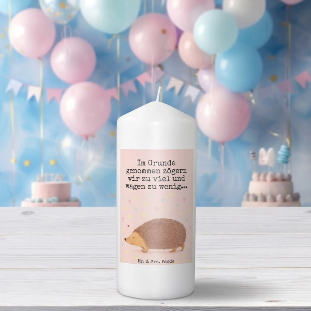 Kerze Igel Herzen Design Kerze Mit Prägung, Trauerkerze, Duftkerze, Dinnerkerzenpaar, Streukerze, Kerze Mit Spruch, Metall-Kerze, Kerze Für Geburtstag, Grablicht, Handgegossene Kerze, Fair-Trade-Kerze, Votivkerze, Kerze Mit Gravur, Bio-Kerze, Stabkerze, Kerze Mit Fotoeinleger, Teelicht, Kerze Für Kommunion, Handgemachte Kerze, Andachtskerze, Grabkerze, Laternenkerze, Kerze Für Taufe, Gedenkkerze, Kerze Für Hochzeit, Kerze, Dinnerkerze, Glas-Kerze, Kerze Für Weihnachten, Kerze Für Firmung, Tischkerze, Tafelkerze, Gartenkerze, Stumpenkerzen-Set, Kerze Als Gastgeschenk, Kerze Für Advent, Blockkerze, Kerze Für Ostern, Sojawachskerze, Outdoor-Kerze, Kerze Mit Namensgravur, Kerze Mit Motiv, Stearin­kerze, Stumpenkerze, Kerze Mit Duft, Kerze Ohne Duft, Tiermotive, Gute Laune, lustige Sprüche, Tiere, Leben, Herz, Kuss, Herzen, Liebe, Igel, Vertrauen