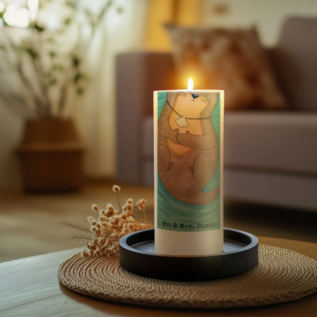 Kerze Otter Muschel Design Kerze Mit Motiv, grosse kerze, wachskerze, schmuckkerze, Stumpenkerze, bedruckte kerze, Gartenkerze, Kerze, Kerze Mit Spruch, Kommunionskerze, Tafelkerze, Blockkerze, Dinnerkerze, Laternenkerze, osterkerze, Weihnachtskerze, Tischkerze, Handgemachte Kerze, Geburtstagskerze, adventskerze, zylinderkerze, dekorative kerze, Erinnerungskerze, geburtskerze, wunschkerze, dekokerze, erinnerungslicht, hochzeitskerze, Seeotter, Otter, Fischotter, träumen, Tagträumen, Motivation, Büro, Otterliebe, grübeln