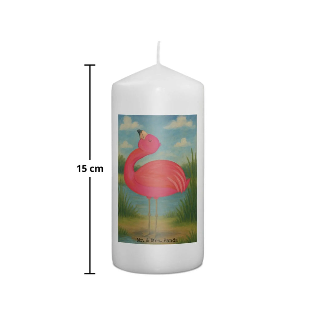 Kerze Flamingo Stolz Design Kerze Mit Namensgravur, Blockkerze, Kerze Für Weihnachten, Gedenkkerze, Kerze Für Advent, Kerze Mit Duft, Kerze Für Geburtstag, Kerze Mit Fotoeinleger, Gartenkerze, Metall-Kerze, Kerze Mit Gravur, Glas-Kerze, Kerze Für Firmung, Votivkerze, Kerze Mit Prägung, Fair-Trade-Kerze, Dinnerkerze, Kerze, Handgegossene Kerze, Kerze Für Kommunion, Handgemachte Kerze, Outdoor-Kerze, Stearin­kerze, Tafelkerze, Teelicht, Duftkerze, Grabkerze, Grablicht, Dinnerkerzenpaar, Kerze Für Ostern, Kerze Mit Spruch, Laternenkerze, Bio-Kerze, Kerze Als Gastgeschenk, Trauerkerze, Andachtskerze, Stabkerze, Streukerze, Kerze Für Taufe, Kerze Ohne Duft, Kerze Für Hochzeit, Kerze Mit Motiv, Sojawachskerze, Stumpenkerzen-Set, Stumpenkerze, Tischkerze, Flamingo, stolz, Mama, beste Freundin, Tochter, Freundin, Selbstakzeptanz, Selbstliebe, Schwester, Freude