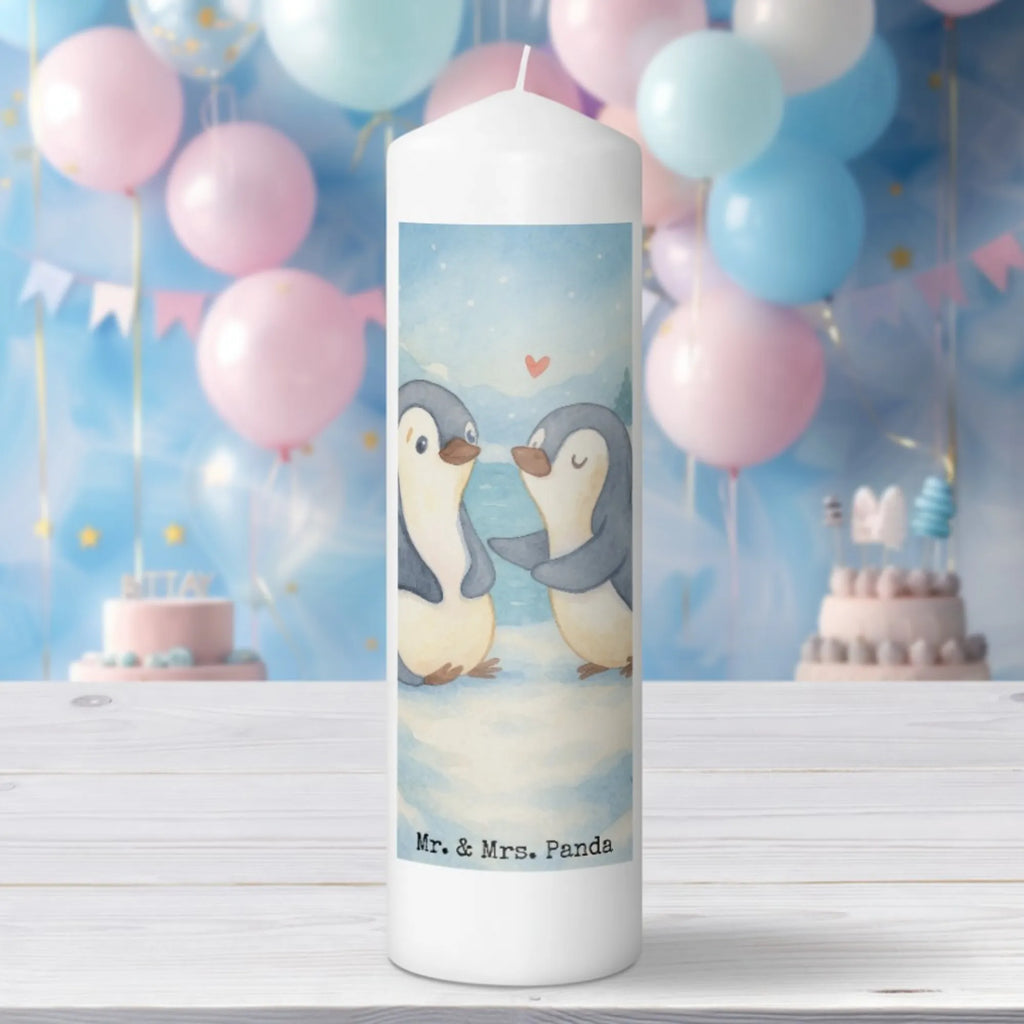 Kerze Pinguine trösten Design Grablicht, Kerze Ohne Duft, Laternenkerze, Streukerze, Kerze Für Kommunion, Dinnerkerzenpaar, Duftkerze, Stearin­kerze, Kerze Mit Gravur, Gartenkerze, Kerze Mit Namensgravur, Gedenkkerze, Kerze Für Weihnachten, Metall-Kerze, Sojawachskerze, Glas-Kerze, Tischkerze, Kerze, Kerze Mit Prägung, Handgemachte Kerze, Trauerkerze, Kerze Mit Spruch, Teelicht, Kerze Für Taufe, Andachtskerze, Stabkerze, Kerze Für Geburtstag, Stumpenkerze, Kerze Für Firmung, Handgegossene Kerze, Blockkerze, Fair-Trade-Kerze, Kerze Mit Duft, Kerze Als Gastgeschenk, Kerze Für Ostern, Kerze Mit Motiv, Stumpenkerzen-Set, Bio-Kerze, Kerze Mit Fotoeinleger, Kerze Für Advent, Outdoor-Kerze, Kerze Für Hochzeit, Votivkerze, Dinnerkerze, Grabkerze, Tafelkerze, Liebe, Partner, Freund, Freundin, Ehemann, Ehefrau, Heiraten, Verlobung, Heiratsantrag, Liebesgeschenk, Jahrestag, Hocheitstag, für Männer, Geschenk für Partner, Hochzeitstag, Mitbringsel, Liebesbeweis, Geschenk für Freundin, Valentinstag, für Ehemann, Geschenk für Frauen