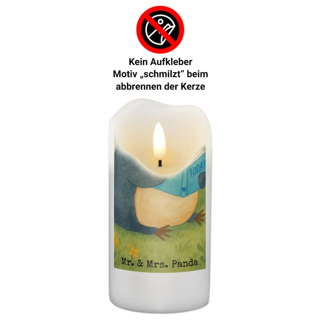 Kerze Pinguin Buch Design Duftkerze, Kerze Für Taufe, Stumpenkerzen-Set, Glas-Kerze, Handgegossene Kerze, Handgemachte Kerze, Metall-Kerze, Kerze Für Firmung, Gartenkerze, Kerze Mit Spruch, Grabkerze, Kerze Für Advent, Kerze Mit Prägung, Teelicht, Outdoor-Kerze, Kerze Für Kommunion, Streukerze, Stearin­kerze, Kerze Für Ostern, Stabkerze, Kerze Mit Motiv, Kerze Mit Gravur, Gedenkkerze, Andachtskerze, Sojawachskerze, Dinnerkerze, Fair-Trade-Kerze, Kerze Für Geburtstag, Votivkerze, Blockkerze, Laternenkerze, Grablicht, Tafelkerze, Dinnerkerzenpaar, Kerze Mit Duft, Kerze Ohne Duft, Tischkerze, Kerze Mit Namensgravur, Trauerkerze, Kerze Als Gastgeschenk, Kerze Für Weihnachten, Bio-Kerze, Stumpenkerze, Kerze Mit Fotoeinleger, Kerze Für Hochzeit, Kerze, Pinguin, Buch, Pinguine, Faulenzen, Urlaub, Bücherwurm, Lesen, Freizeit, Nichtstun, Ferien