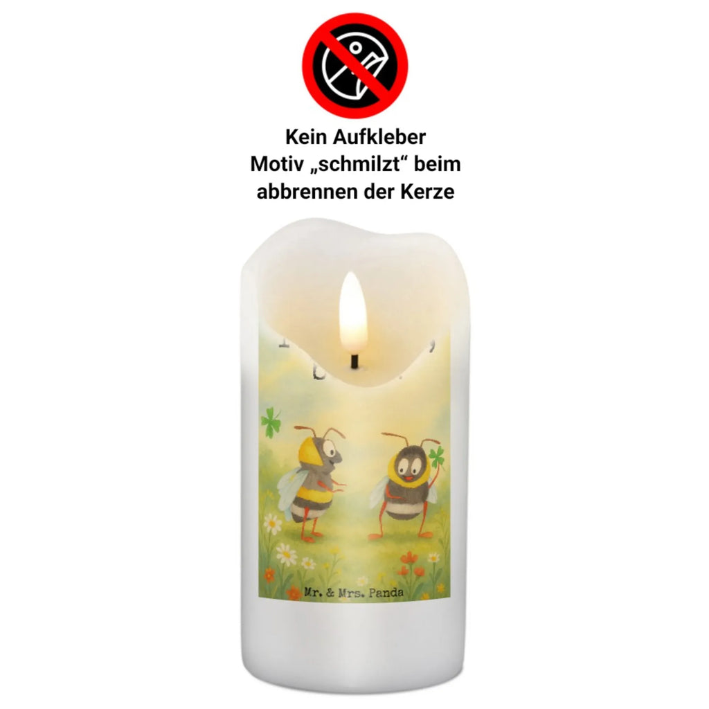 Kerze Bienen Paar Design Kerze Für Advent, Kerze, Kerze Für Weihnachten, Outdoor-Kerze, Stumpenkerzen-Set, Duftkerze, Kerze Für Ostern, Stumpenkerze, Tischkerze, Kerze Für Firmung, Kerze Mit Gravur, Stabkerze, Kerze Mit Motiv, Trauerkerze, Kerze Mit Duft, Handgemachte Kerze, Dinnerkerzenpaar, Fair-Trade-Kerze, Kerze Für Geburtstag, Kerze Mit Fotoeinleger, Tafelkerze, Stearin­kerze, Votivkerze, Blockkerze, Teelicht, Gedenkkerze, Grablicht, Metall-Kerze, Kerze Ohne Duft, Gartenkerze, Laternenkerze, Kerze Für Kommunion, Streukerze, Kerze Als Gastgeschenk, Kerze Für Hochzeit, Kerze Mit Namensgravur, Grabkerze, Kerze Mit Spruch, Sojawachskerze, Dinnerkerze, Bio-Kerze, Handgegossene Kerze, Kerze Für Taufe, Glas-Kerze, Andachtskerze, Kerze Mit Prägung, Liebe, Partner, Freund, Freundin, Ehemann, Ehefrau, Heiraten, Verlobung, Heiratsantrag, Liebesgeschenk, Jahrestag, Hocheitstag, Geschenk für Frauen, Geschenk für Partner, Geschenk für Freundin, Valentinstag, Hochzeitstag, Schildkröten, verliebte Schildkröten, für Ehemann, für Männer, Mitbringsel, Liebesbeweis