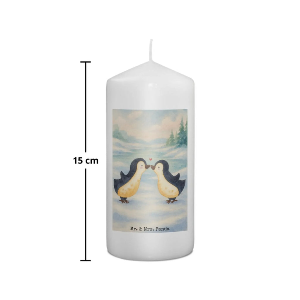Kerze Pinguin Liebe Design Andachtskerze, Kerze Für Kommunion, Stumpenkerze, Grablicht, Stabkerze, Kerze Mit Spruch, Kerze Mit Motiv, Gartenkerze, Handgemachte Kerze, Metall-Kerze, Kerze Mit Namensgravur, Trauerkerze, Dinnerkerzenpaar, Kerze Mit Prägung, Teelicht, Kerze Für Weihnachten, Fair-Trade-Kerze, Votivkerze, Kerze Für Geburtstag, Kerze Mit Gravur, Dinnerkerze, Tischkerze, Stumpenkerzen-Set, Kerze, Kerze Mit Duft, Outdoor-Kerze, Kerze Ohne Duft, Gedenkkerze, Kerze Als Gastgeschenk, Kerze Für Firmung, Kerze Für Taufe, Tafelkerze, Streukerze, Kerze Für Advent, Grabkerze, Handgegossene Kerze, Duftkerze, Stearin­kerze, Kerze Mit Fotoeinleger, Bio-Kerze, Blockkerze, Laternenkerze, Kerze Für Hochzeit, Kerze Für Ostern, Sojawachskerze, Glas-Kerze, Liebe, Partner, Freund, Freundin, Ehemann, Ehefrau, Heiraten, Verlobung, Heiratsantrag, Liebesgeschenk, Jahrestag, Hocheitstag, Geschenkidee, Geschenk Hochzeitstag, Pinguin Liebe, Pinguin, Pinguinpaar, Pinguin Paar, Hochzeitstag, Verlobter, Geschenk Freundin, Geschenk Freund, Pinguine, Liebesbeweis, Hochzeit, Paar, Pärchen. Liebespaar, Verlobte, Love, Gastgeschenk, Liebesspruch