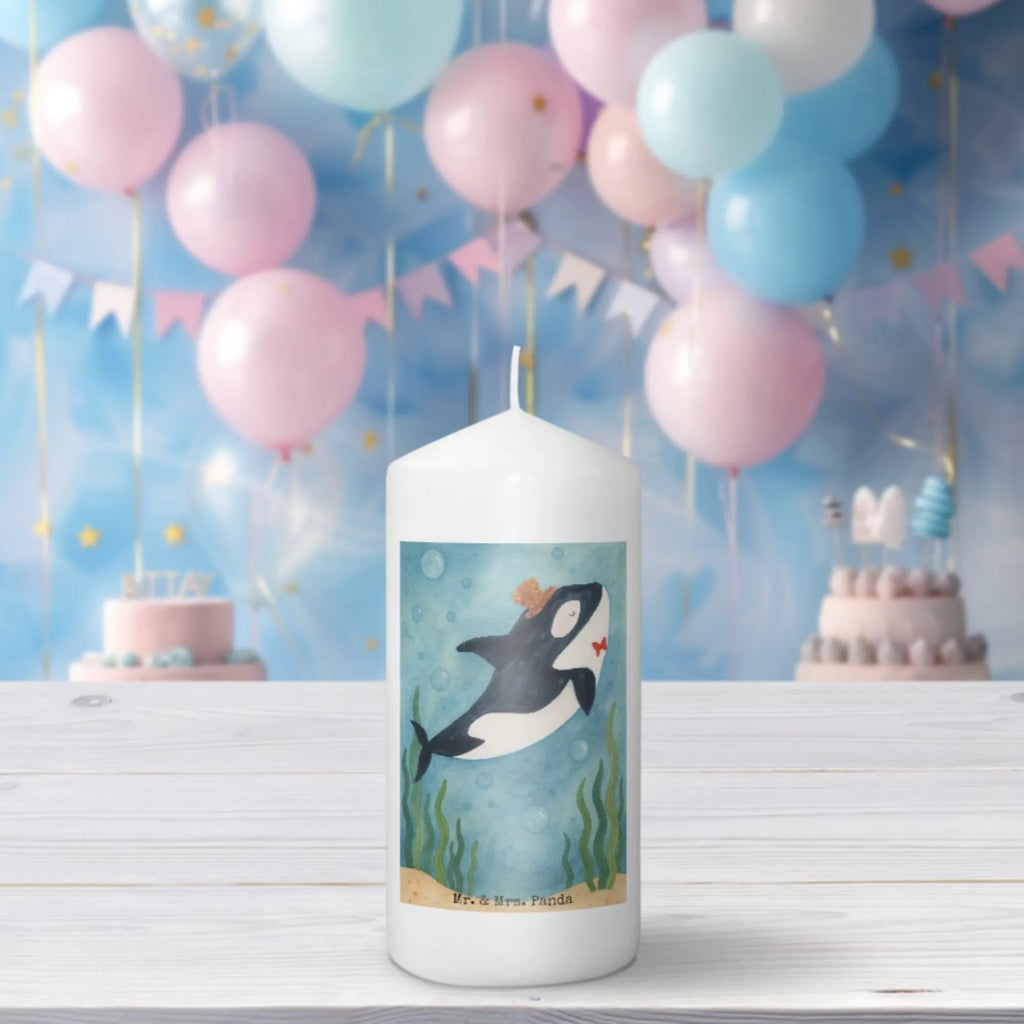 Kerze Orca Zylinder Design Andachtskerze, Dinnerkerzenpaar, Kerze Mit Motiv, Kerze Für Firmung, Stumpenkerzen-Set, Sojawachskerze, Kerze Mit Prägung, Gartenkerze, Kerze Für Geburtstag, Fair-Trade-Kerze, Laternenkerze, Kerze Mit Duft, Grablicht, Streukerze, Kerze, Kerze Mit Namensgravur, Kerze Mit Fotoeinleger, Tafelkerze, Trauerkerze, Blockkerze, Metall-Kerze, Kerze Für Ostern, Kerze Als Gastgeschenk, Gedenkkerze, Stabkerze, Outdoor-Kerze, Teelicht, Kerze Für Hochzeit, Kerze Für Kommunion, Bio-Kerze, Kerze Mit Gravur, Handgegossene Kerze, Handgemachte Kerze, Kerze Für Weihnachten, Kerze Ohne Duft, Tischkerze, Kerze Für Advent, Stumpenkerze, Stearin­kerze, Kerze Mit Spruch, Dinnerkerze, Votivkerze, Duftkerze, Glas-Kerze, Grabkerze, Kerze Für Taufe, Meerestiere, Meer, Urlaub, Konfetti, Feier, Geburtstag, Fest, Glitter, Fete, Orca, Glitzer, Narwal, Glückwunsch