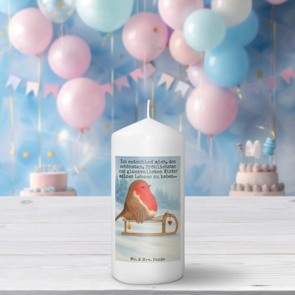 Kerze Rotkehlchen Schlitten Design Kerze Ohne Duft, Kerze, Kerze Für Geburtstag, Grabkerze, Tischkerze, Kerze Für Taufe, Fair-Trade-Kerze, Kerze Mit Namensgravur, Dinnerkerzenpaar, Stearin­kerze, Teelicht, Streukerze, Kerze Als Gastgeschenk, Kerze Mit Spruch, Kerze Für Firmung, Kerze Für Hochzeit, Kerze Für Kommunion, Kerze Mit Fotoeinleger, Grablicht, Votivkerze, Glas-Kerze, Duftkerze, Stumpenkerze, Laternenkerze, Handgegossene Kerze, Stumpenkerzen-Set, Kerze Mit Duft, Handgemachte Kerze, Kerze Mit Motiv, Tafelkerze, Stabkerze, Blockkerze, Outdoor-Kerze, Kerze Für Weihnachten, Kerze Für Advent, Metall-Kerze, Gartenkerze, Andachtskerze, Kerze Für Ostern, Dinnerkerze, Trauerkerze, Sojawachskerze, Kerze Mit Gravur, Gedenkkerze, Kerze Mit Prägung, Bio-Kerze, Winter, Weihnachten, Weihnachtsdeko, Nikolaus, Advent, Heiligabend, Wintermotiv, Vogel, Schlitten