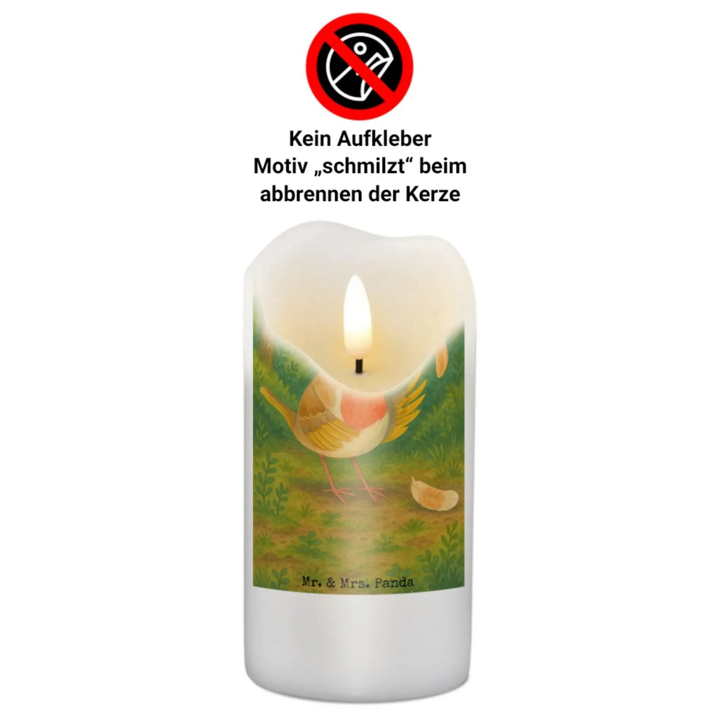 Kerze Rotkehlchen Federn Design Kerze Für Weihnachten, Handgegossene Kerze, Stabkerze, Andachtskerze, Kerze, Kerze Mit Motiv, Votivkerze, Kerze Für Hochzeit, Kerze Als Gastgeschenk, Duftkerze, Kerze Mit Duft, Fair-Trade-Kerze, Dinnerkerze, Kerze Für Firmung, Kerze Für Advent, Gartenkerze, Gedenkkerze, Laternenkerze, Grablicht, Metall-Kerze, Stearin­kerze, Kerze Ohne Duft, Kerze Mit Prägung, Kerze Für Taufe, Stumpenkerze, Kerze Für Geburtstag, Kerze Für Kommunion, Handgemachte Kerze, Sojawachskerze, Stumpenkerzen-Set, Outdoor-Kerze, Trauerkerze, Kerze Mit Gravur, Tafelkerze, Tischkerze, Kerze Für Ostern, Kerze Mit Namensgravur, Grabkerze, Glas-Kerze, Dinnerkerzenpaar, Kerze Mit Fotoeinleger, Kerze Mit Spruch, Teelicht, Streukerze, Blockkerze, Bio-Kerze, Tiermotive, Gute Laune, lustige Sprüche, Tiere, Rotkehlchen, fliegen, Spruch Mut, Motivationsbilder, What if i fall, Motivation Sprüche, Spruch Motivation, Vogel