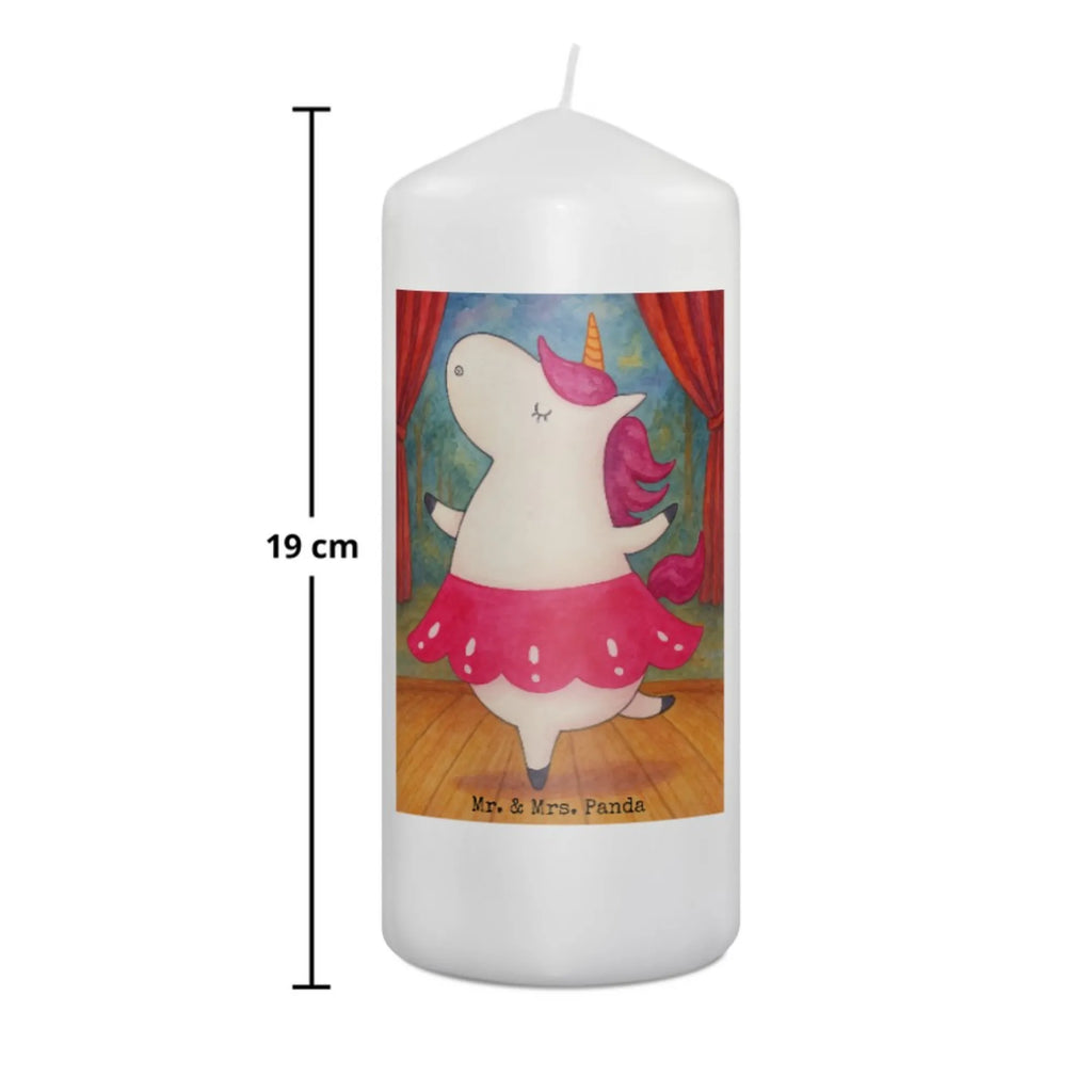 Kerze Einhorn Ballerina Design Kerze Für Advent, Kerze Ohne Duft, Kerze Mit Spruch, Andachtskerze, Kerze Für Geburtstag, Kerze Für Taufe, Grablicht, Metall-Kerze, Stabkerze, Kerze Als Gastgeschenk, Kerze Mit Motiv, Gartenkerze, Stearin­kerze, Kerze Mit Fotoeinleger, Stumpenkerze, Laternenkerze, Stumpenkerzen-Set, Sojawachskerze, Handgegossene Kerze, Kerze Mit Gravur, Gedenkkerze, Handgemachte Kerze, Kerze, Kerze Für Weihnachten, Dinnerkerzenpaar, Glas-Kerze, Teelicht, Bio-Kerze, Tafelkerze, Fair-Trade-Kerze, Grabkerze, Blockkerze, Kerze Für Firmung, Dinnerkerze, Kerze Für Hochzeit, Kerze Für Ostern, Tischkerze, Kerze Mit Namensgravur, Kerze Für Kommunion, Kerze Mit Duft, Outdoor-Kerze, Streukerze, Kerze Mit Prägung, Votivkerze, Trauerkerze, Duftkerze, Einhorn, Einhörner, Einhorn Deko, Unicorn, Lebenslust, Spaß, Party, Tänzerin, Geburtstag, Feiern, Ballerina, Tanzen, Lebensfreude, Wohnung