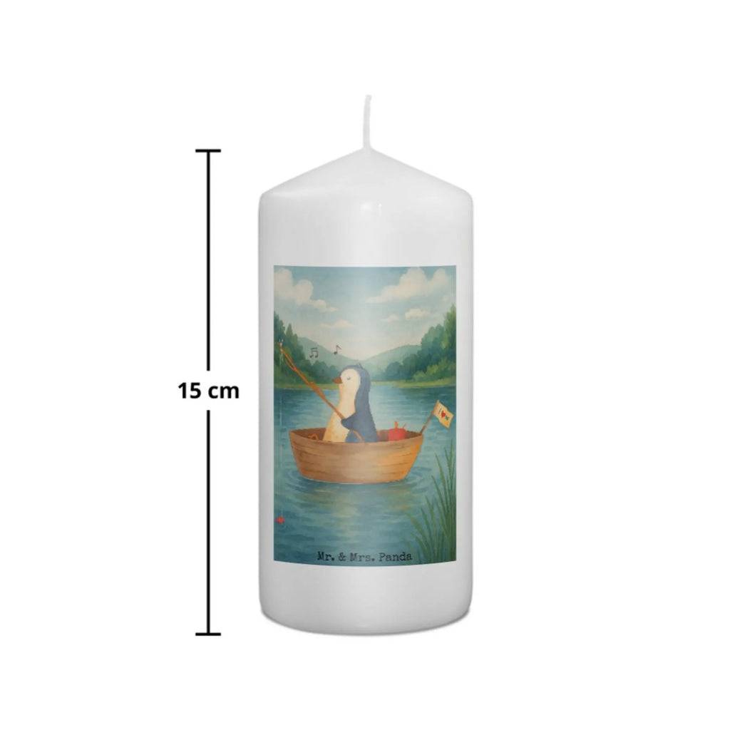 Kerze Pinguin Angelboot Design Handgemachte Kerze, Kerze Mit Prägung, Grabkerze, Kerze Für Firmung, Blockkerze, Gedenkkerze, Gartenkerze, Kerze Für Ostern, Stearin­kerze, Kerze Mit Gravur, Stumpenkerzen-Set, Trauerkerze, Kerze Für Taufe, Laternenkerze, Bio-Kerze, Stumpenkerze, Streukerze, Sojawachskerze, Stabkerze, Kerze Mit Fotoeinleger, Kerze Für Advent, Kerze Für Geburtstag, Votivkerze, Outdoor-Kerze, Tafelkerze, Kerze Mit Namensgravur, Tischkerze, Kerze Mit Duft, Dinnerkerze, Kerze Mit Spruch, Dinnerkerzenpaar, Kerze Für Hochzeit, Handgegossene Kerze, Andachtskerze, Kerze Als Gastgeschenk, Kerze Für Weihnachten, Kerze Ohne Duft, Kerze Für Kommunion, Grablicht, Glas-Kerze, Duftkerze, Teelicht, Kerze Mit Motiv, Metall-Kerze, Fair-Trade-Kerze, Kerze, Pinguin, Angeln, Trennung, Scheidung, Boot, Leben, Motivation, Neustart, Pinguine, Angelboot, Neuanfang, Geschenkidee Liebeskummer, Lebenslust, genießen