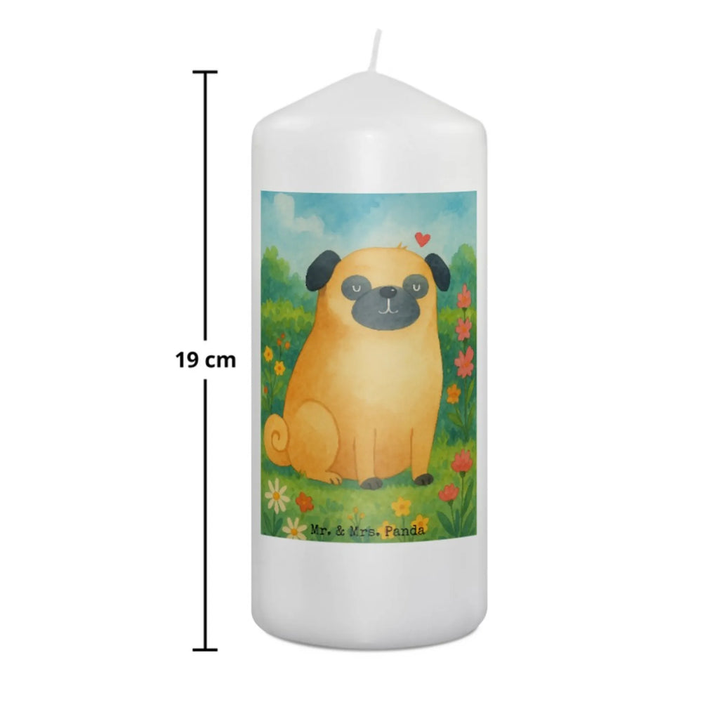 Kerze Mops Design Grablicht, Andachtskerze, Kerze Mit Namensgravur, Kerze Für Ostern, Blockkerze, Dinnerkerze, Kerze Als Gastgeschenk, Streukerze, Stumpenkerzen-Set, Stumpenkerze, Sojawachskerze, Laternenkerze, Gartenkerze, Bio-Kerze, Kerze, Outdoor-Kerze, Kerze Für Advent, Handgegossene Kerze, Kerze Ohne Duft, Kerze Mit Fotoeinleger, Kerze Mit Duft, Votivkerze, Metall-Kerze, Kerze Mit Motiv, Stearin­kerze, Tischkerze, Kerze Für Taufe, Tafelkerze, Glas-Kerze, Kerze Für Hochzeit, Duftkerze, Dinnerkerzenpaar, Kerze Für Weihnachten, Kerze Mit Gravur, Kerze Für Firmung, Gedenkkerze, Stabkerze, Kerze Für Kommunion, Teelicht, Handgemachte Kerze, Kerze Mit Spruch, Trauerkerze, Kerze Mit Prägung, Fair-Trade-Kerze, Grabkerze, Kerze Für Geburtstag, Hund, Hundemotiv, Haustier, Hunderasse, Tierliebhaber, Hundebesitzer, Sprüche, Liebe, Mops, Hundeliebe