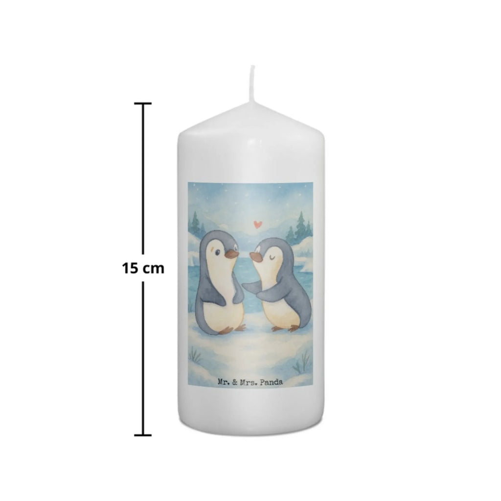 Kerze Pinguine trösten Design Grablicht, Kerze Ohne Duft, Laternenkerze, Streukerze, Kerze Für Kommunion, Dinnerkerzenpaar, Duftkerze, Stearin­kerze, Kerze Mit Gravur, Gartenkerze, Kerze Mit Namensgravur, Gedenkkerze, Kerze Für Weihnachten, Metall-Kerze, Sojawachskerze, Glas-Kerze, Tischkerze, Kerze, Kerze Mit Prägung, Handgemachte Kerze, Trauerkerze, Kerze Mit Spruch, Teelicht, Kerze Für Taufe, Andachtskerze, Stabkerze, Kerze Für Geburtstag, Stumpenkerze, Kerze Für Firmung, Handgegossene Kerze, Blockkerze, Fair-Trade-Kerze, Kerze Mit Duft, Kerze Als Gastgeschenk, Kerze Für Ostern, Kerze Mit Motiv, Stumpenkerzen-Set, Bio-Kerze, Kerze Mit Fotoeinleger, Kerze Für Advent, Outdoor-Kerze, Kerze Für Hochzeit, Votivkerze, Dinnerkerze, Grabkerze, Tafelkerze, Liebe, Partner, Freund, Freundin, Ehemann, Ehefrau, Heiraten, Verlobung, Heiratsantrag, Liebesgeschenk, Jahrestag, Hocheitstag, für Männer, Geschenk für Partner, Hochzeitstag, Mitbringsel, Liebesbeweis, Geschenk für Freundin, Valentinstag, für Ehemann, Geschenk für Frauen