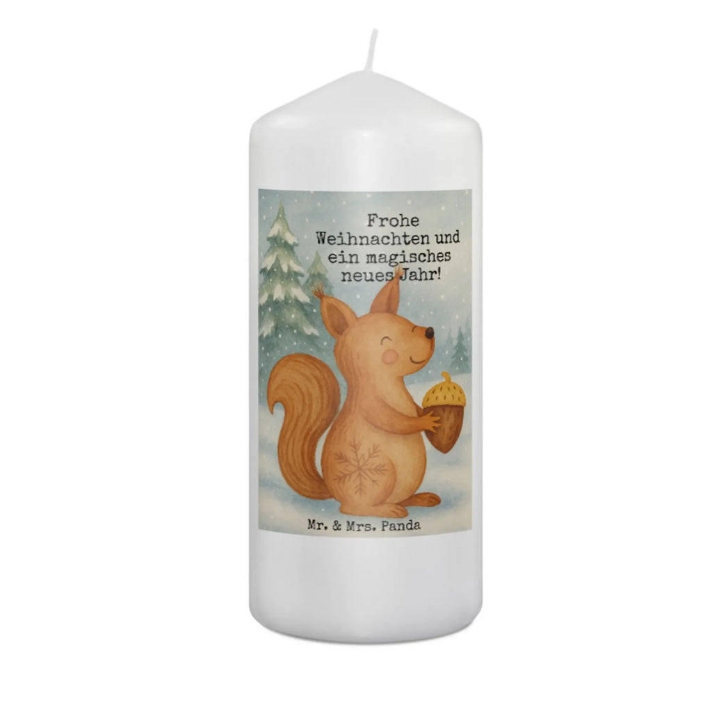 Kerze Eichhörnchen Weihnachten Design Gedenkkerze, Teelicht, Kerze Für Firmung, Tischkerze, Fair-Trade-Kerze, Kerze Für Kommunion, Gartenkerze, Stearin­kerze, Kerze Mit Prägung, Duftkerze, Glas-Kerze, Kerze Für Geburtstag, Trauerkerze, Streukerze, Dinnerkerze, Kerze Mit Duft, Handgegossene Kerze, Outdoor-Kerze, Metall-Kerze, Votivkerze, Kerze, Laternenkerze, Grablicht, Stumpenkerze, Kerze Mit Fotoeinleger, Kerze Für Weihnachten, Kerze Als Gastgeschenk, Handgemachte Kerze, Kerze Mit Motiv, Andachtskerze, Kerze Mit Gravur, Kerze Für Ostern, Blockkerze, Grabkerze, Kerze Mit Spruch, Kerze Für Taufe, Kerze Für Hochzeit, Sojawachskerze, Kerze Mit Namensgravur, Dinnerkerzenpaar, Stabkerze, Tafelkerze, Kerze Für Advent, Kerze Ohne Duft, Bio-Kerze, Stumpenkerzen-Set, Winter, Weihnachten, Weihnachtsdeko, Nikolaus, Advent, Heiligabend, Wintermotiv, Guten Rutsch, Frohe Weihnachten, Weihnachtsgruß, Frohes neues Jahr, Weihnachtsmotiv, Neujahr, Vogel