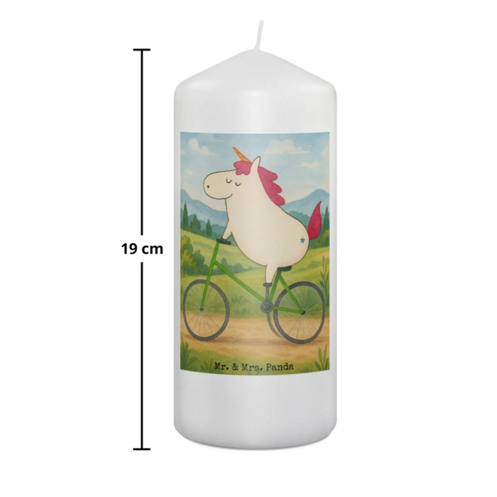 Kerze Einhorn Radfahrer Design Kerze Für Hochzeit, Kerze Mit Prägung, Kerze Mit Gravur, Kerze, Andachtskerze, Kerze Für Advent, Stumpenkerze, Glas-Kerze, Laternenkerze, Bio-Kerze, Kerze Für Ostern, Dinnerkerzenpaar, Stabkerze, Kerze Für Taufe, Grabkerze, Gartenkerze, Kerze Mit Spruch, Stearin­kerze, Teelicht, Dinnerkerze, Metall-Kerze, Tafelkerze, Kerze Mit Fotoeinleger, Kerze Für Firmung, Kerze Mit Motiv, Tischkerze, Trauerkerze, Kerze Als Gastgeschenk, Grablicht, Streukerze, Kerze Für Geburtstag, Kerze Ohne Duft, Blockkerze, Kerze Für Kommunion, Kerze Für Weihnachten, Handgegossene Kerze, Outdoor-Kerze, Kerze Mit Duft, Stumpenkerzen-Set, Fair-Trade-Kerze, Gedenkkerze, Votivkerze, Sojawachskerze, Kerze Mit Namensgravur, Handgemachte Kerze, Duftkerze, Einhorn, Einhörner, Einhorn Deko, Unicorn, Luxusproblem, Konfetti, Kummer, Rad, Radfahren, Liebeskummer, Radfahrer, Feenstaub, Bike