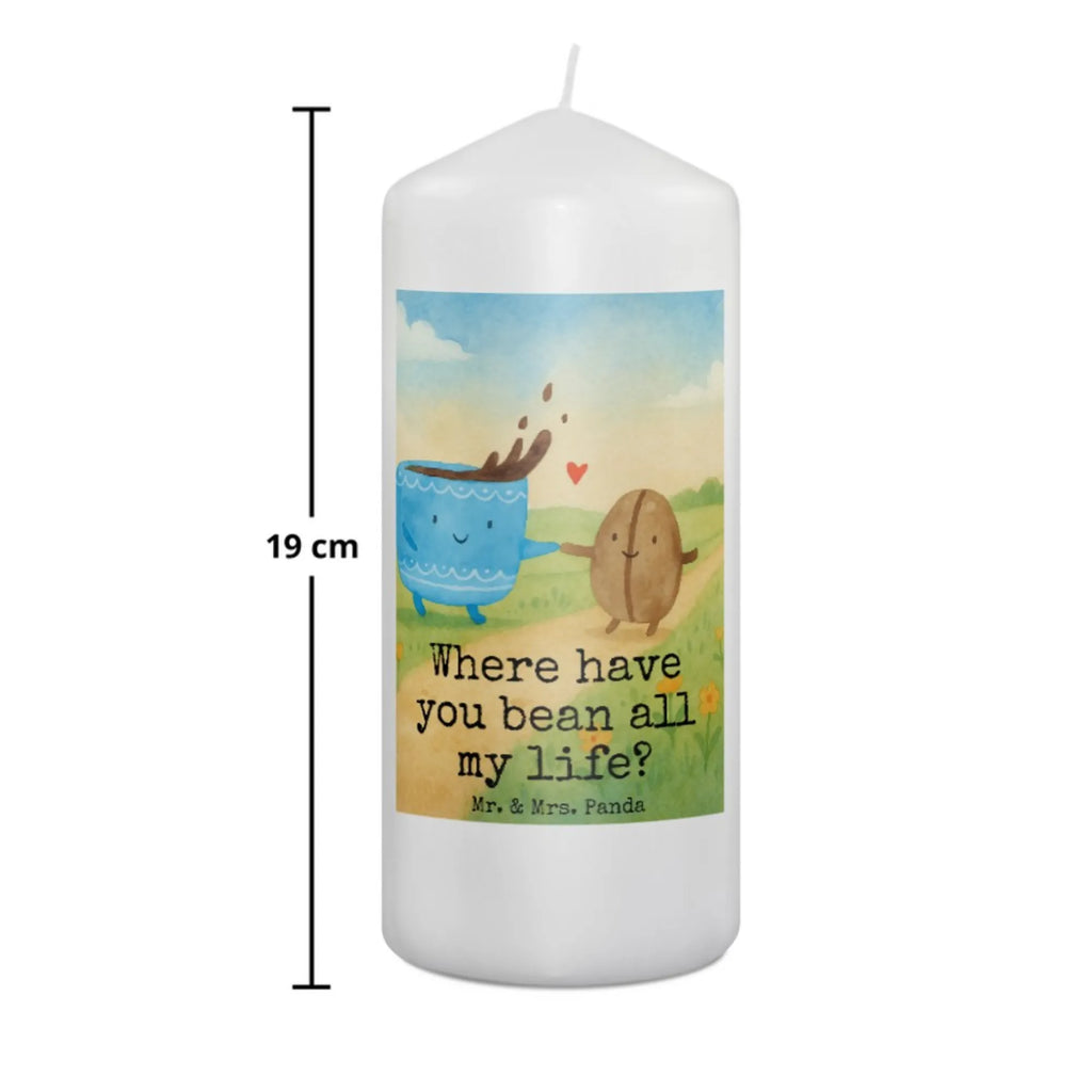 Kerze Kaffee Bohne Design Kerze Als Gastgeschenk, Votivkerze, Kerze Für Taufe, Blockkerze, Andachtskerze, Stearin­kerze, Glas-Kerze, Kerze Mit Prägung, Kerze Für Hochzeit, Gedenkkerze, Dinnerkerze, Stumpenkerze, Fair-Trade-Kerze, Kerze Für Weihnachten, Dinnerkerzenpaar, Handgegossene Kerze, Handgemachte Kerze, Trauerkerze, Kerze Mit Gravur, Outdoor-Kerze, Metall-Kerze, Kerze Für Advent, Laternenkerze, Duftkerze, Kerze Für Firmung, Kerze Ohne Duft, Kerze Mit Fotoeinleger, Sojawachskerze, Kerze Für Ostern, Kerze Für Kommunion, Grablicht, Grabkerze, Teelicht, Streukerze, Tafelkerze, Gartenkerze, Kerze, Tischkerze, Kerze Für Geburtstag, Kerze Mit Spruch, Bio-Kerze, Kerze Mit Namensgravur, Stumpenkerzen-Set, Kerze Mit Duft, Stabkerze, Kerze Mit Motiv, Tiermotive, Gute Laune, lustige Sprüche, Tiere, Genuss, Kaffee, Glück, Kaffeebohne, Zufriedenheit