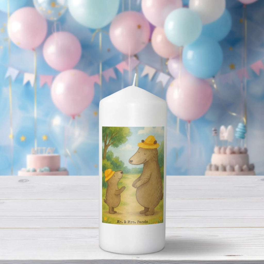 Kerze Bären mit Hut Design Kerze Für Weihnachten, Kerze Als Gastgeschenk, Sojawachskerze, Grabkerze, Kerze Mit Motiv, Stumpenkerzen-Set, Kerze Mit Gravur, Grablicht, Stearin­kerze, Tischkerze, Kerze Für Ostern, Gedenkkerze, Dinnerkerze, Kerze Ohne Duft, Fair-Trade-Kerze, Trauerkerze, Outdoor-Kerze, Stabkerze, Kerze Für Firmung, Gartenkerze, Kerze Für Kommunion, Kerze Für Hochzeit, Stumpenkerze, Tafelkerze, Handgegossene Kerze, Andachtskerze, Teelicht, Metall-Kerze, Votivkerze, Glas-Kerze, Kerze Mit Namensgravur, Laternenkerze, Kerze Mit Prägung, Kerze Für Advent, Kerze, Kerze Mit Duft, Bio-Kerze, Streukerze, Kerze Mit Fotoeinleger, Kerze Mit Spruch, Kerze Für Geburtstag, Handgemachte Kerze, Kerze Für Taufe, Duftkerze, Dinnerkerzenpaar, Blockkerze, Familie, Vatertag, Muttertag, Bruder, Schwester, Mama, Papa, Oma, Opa, Dad, Vater, Sohn, Kind, Vorbild, Family, Bär, Kinder, Lieblingsmensch, Söhne, Daddy, Vater-Sohn, Bären, Papi, Paps