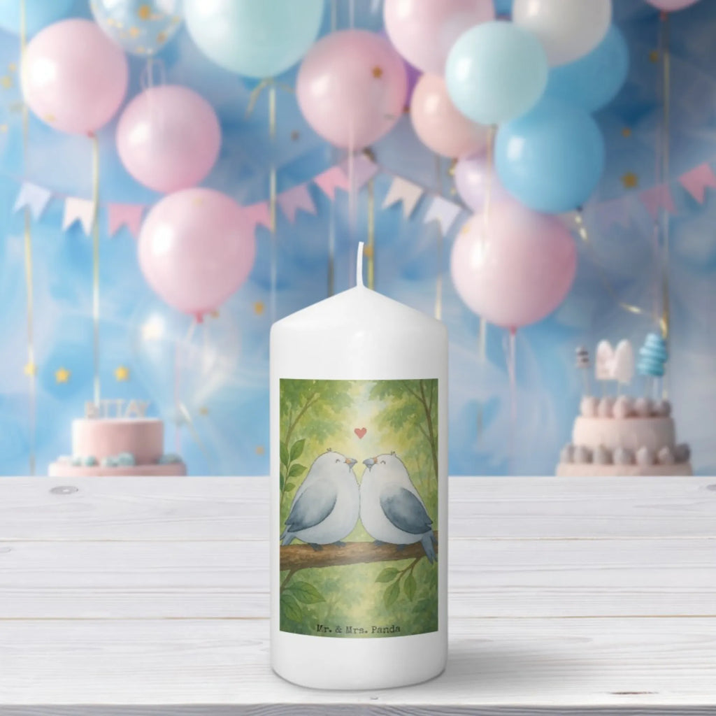 Kerze Turteltauben Liebe Design Kerze Für Firmung, Bio-Kerze, Kerze Für Ostern, Stabkerze, Handgegossene Kerze, Votivkerze, Streukerze, Handgemachte Kerze, Blockkerze, Grabkerze, Trauerkerze, Kerze Mit Prägung, Tafelkerze, Kerze Für Geburtstag, Fair-Trade-Kerze, Kerze Mit Motiv, Kerze Mit Namensgravur, Stearin­kerze, Sojawachskerze, Stumpenkerzen-Set, Laternenkerze, Kerze Mit Spruch, Kerze Ohne Duft, Kerze Mit Gravur, Duftkerze, Gedenkkerze, Kerze Für Advent, Glas-Kerze, Kerze Für Kommunion, Tischkerze, Grablicht, Teelicht, Andachtskerze, Dinnerkerze, Kerze, Metall-Kerze, Kerze Für Taufe, Kerze Für Hochzeit, Stumpenkerze, Dinnerkerzenpaar, Gartenkerze, Kerze Mit Duft, Kerze Für Weihnachten, Kerze Mit Fotoeinleger, Kerze Als Gastgeschenk, Outdoor-Kerze, Liebe, Partner, Freund, Freundin, Ehemann, Ehefrau, Heiraten, Verlobung, Heiratsantrag, Liebesgeschenk, Jahrestag, Hocheitstag, Verliebt, Tauben, Geschenk Hochzeit, Geschenk Freund, Turteltäubchen, Hochzeitstag, Turteltauben, Verlobt, Liebesbeweis, Geschenk Freundin, Verheiratet