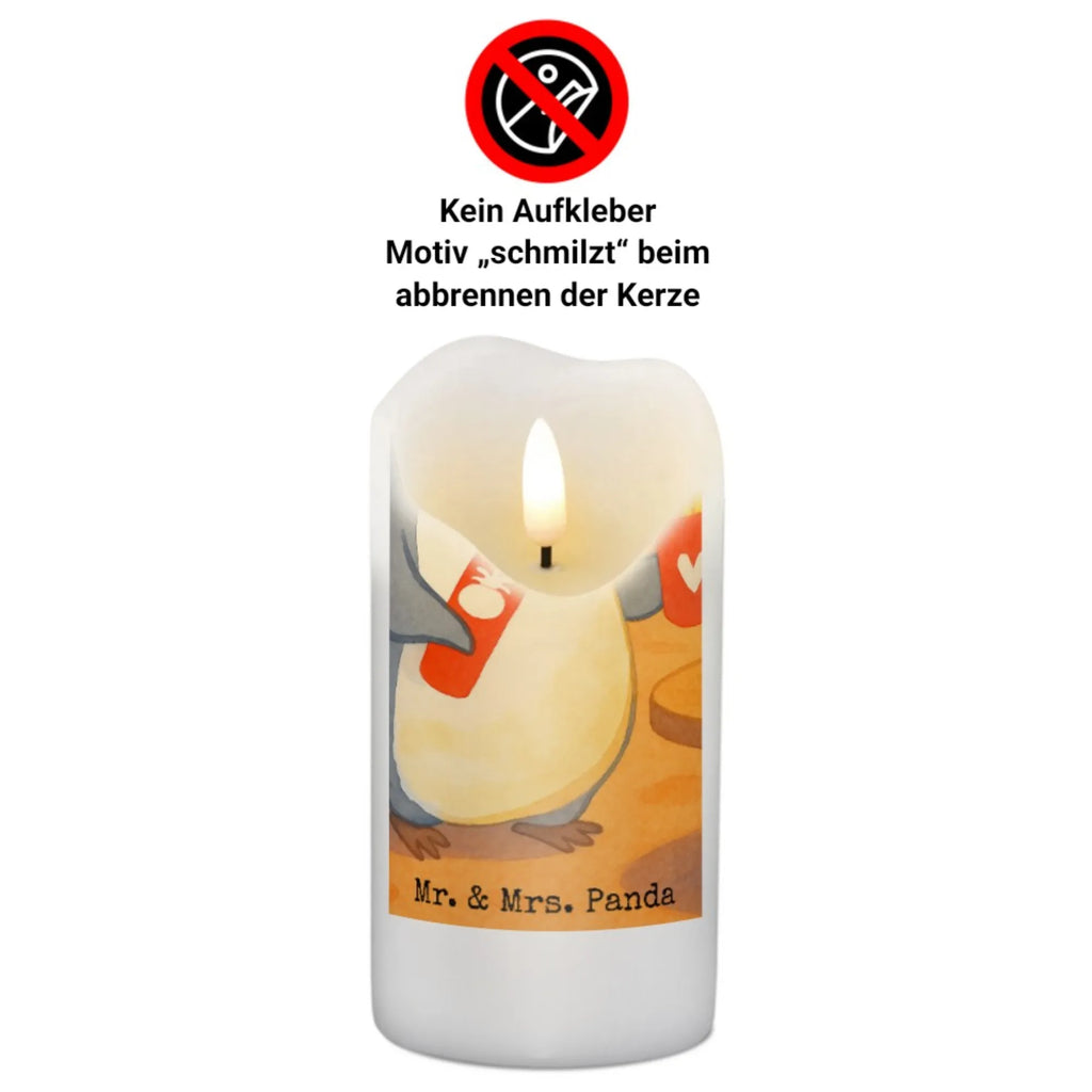 Kerze Pinguin Pommes Design Blockkerze, Tischkerze, Fair-Trade-Kerze, Stabkerze, Kerze Für Weihnachten, Stumpenkerze, Trauerkerze, Votivkerze, Kerze Für Kommunion, Kerze Mit Fotoeinleger, Sojawachskerze, Kerze Für Hochzeit, Tafelkerze, Outdoor-Kerze, Kerze Als Gastgeschenk, Grablicht, Kerze Für Taufe, Kerze Für Firmung, Kerze Mit Motiv, Kerze Für Advent, Laternenkerze, Kerze Mit Gravur, Andachtskerze, Kerze Mit Prägung, Kerze Ohne Duft, Streukerze, Teelicht, Glas-Kerze, Kerze Mit Spruch, Handgegossene Kerze, Gartenkerze, Grabkerze, Kerze, Bio-Kerze, Gedenkkerze, Kerze Für Geburtstag, Kerze Für Ostern, Kerze Mit Duft, Handgemachte Kerze, Stearin­kerze, Metall-Kerze, Duftkerze, Stumpenkerzen-Set, Kerze Mit Namensgravur, Dinnerkerzenpaar, Dinnerkerze, Liebe, Partner, Freund, Freundin, Ehemann, Ehefrau, Heiraten, Verlobung, Heiratsantrag, Liebesgeschenk, Jahrestag, Hocheitstag, Liebesbeweis, Geschenk für Frauen, Hochzeitstag, Mitbringsel, Geschenk für Freundin, für Männer, Valentinstag, Geschenk für Partner, für Ehemann