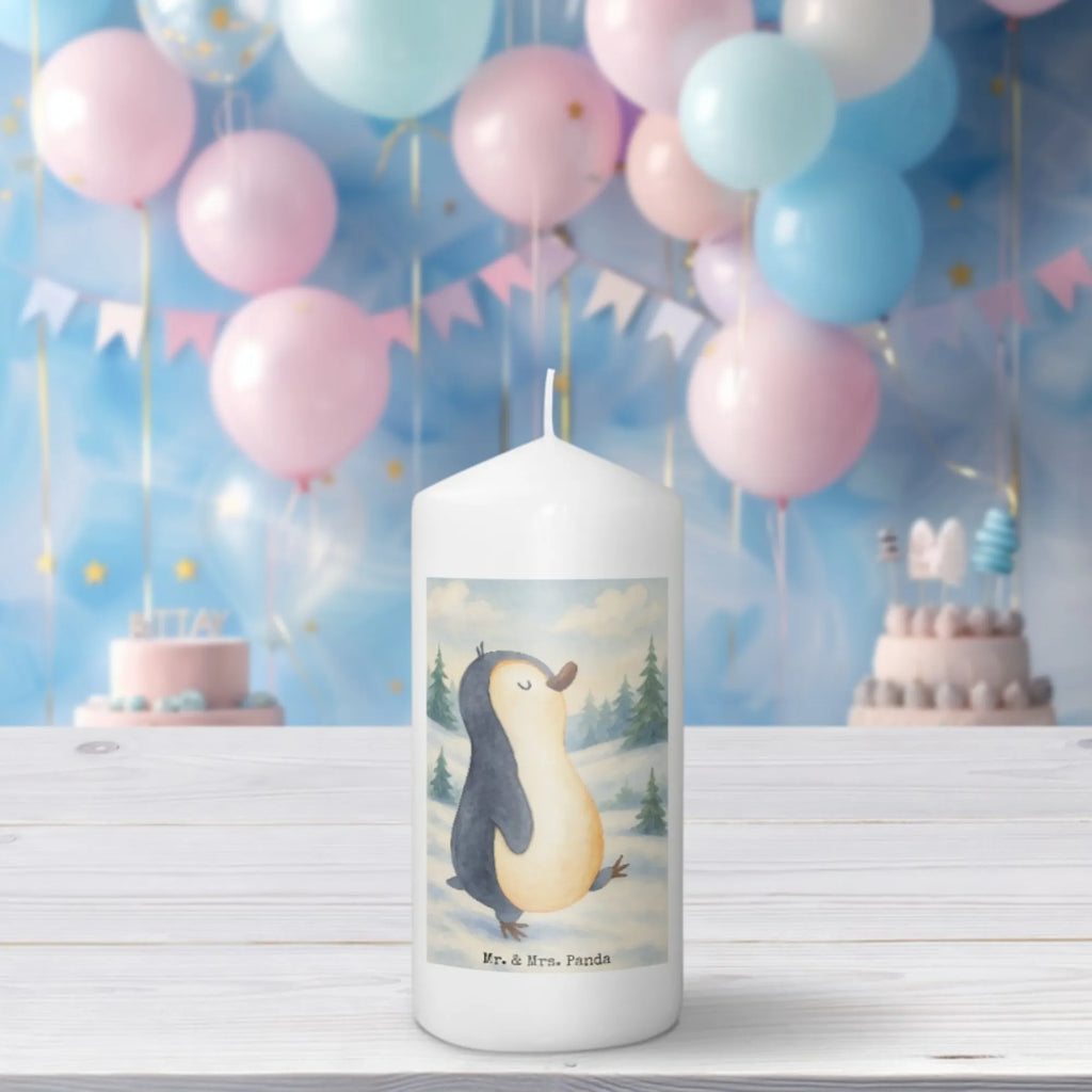 Kerze Pinguin marschieren Design Kerze Ohne Duft, Fair-Trade-Kerze, Duftkerze, Kerze Mit Motiv, Metall-Kerze, Stabkerze, Stumpenkerzen-Set, Teelicht, Kerze Mit Spruch, Tischkerze, Kerze Mit Gravur, Andachtskerze, Laternenkerze, Stumpenkerze, Glas-Kerze, Kerze Für Taufe, Votivkerze, Trauerkerze, Sojawachskerze, Kerze Mit Fotoeinleger, Dinnerkerze, Kerze Für Ostern, Kerze, Blockkerze, Dinnerkerzenpaar, Kerze Für Advent, Stearin­kerze, Grabkerze, Kerze Mit Prägung, Kerze Als Gastgeschenk, Kerze Mit Duft, Outdoor-Kerze, Kerze Mit Namensgravur, Kerze Für Kommunion, Grablicht, Gartenkerze, Streukerze, Gedenkkerze, Handgemachte Kerze, Tafelkerze, Bio-Kerze, Kerze Für Weihnachten, Kerze Für Hochzeit, Handgegossene Kerze, Kerze Für Firmung, Kerze Für Geburtstag, Pinguin, Pinguine, Bruder, Langschläfer, Frühaufsteher, Familie, Schwester